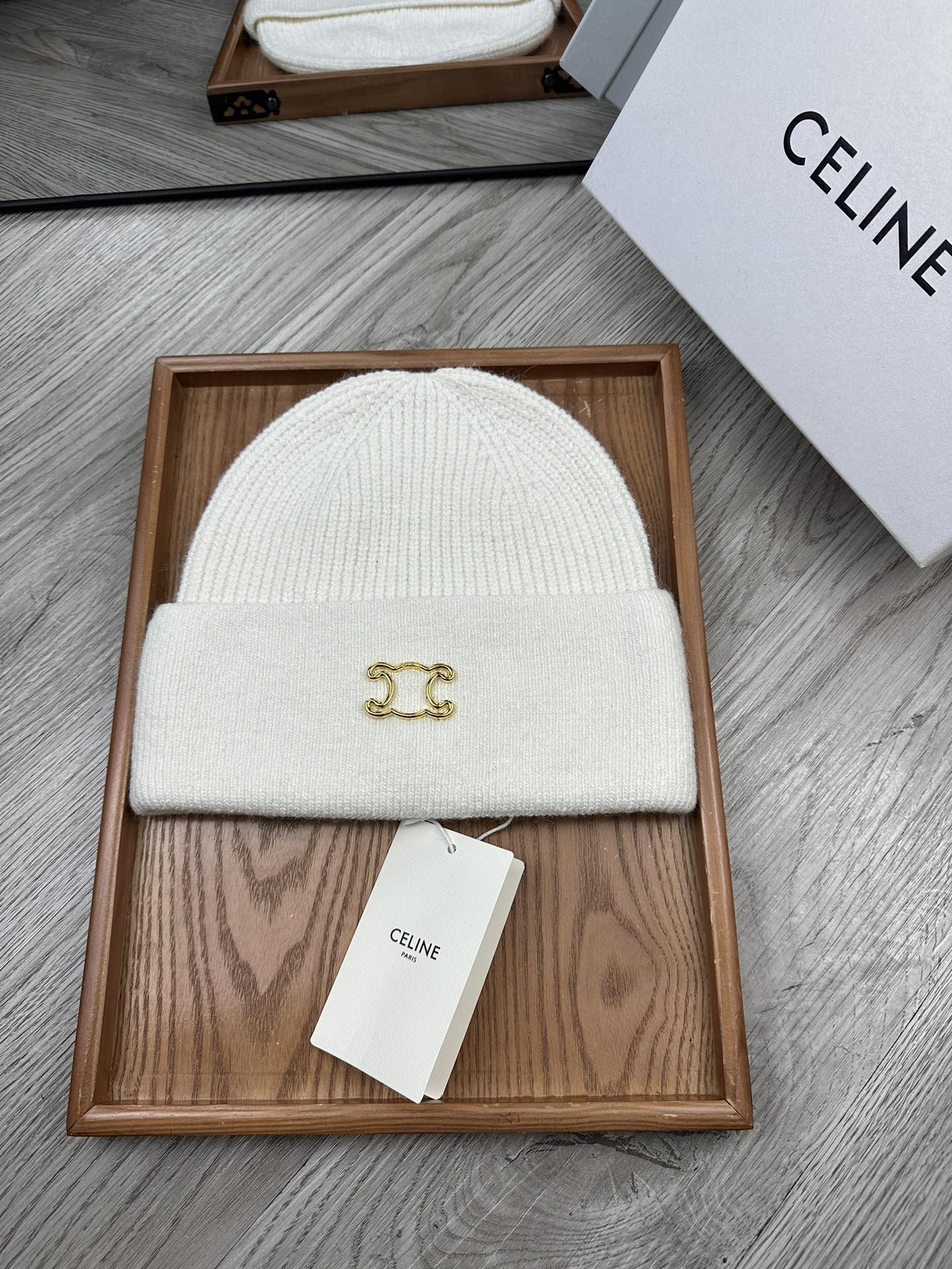 🌹。赛琳。【羊毛单帽】客供小羊毛！珍贵典藏的灵魂帽子！客供色纱.每个颜色都非常好看！经典！手感软腻.70