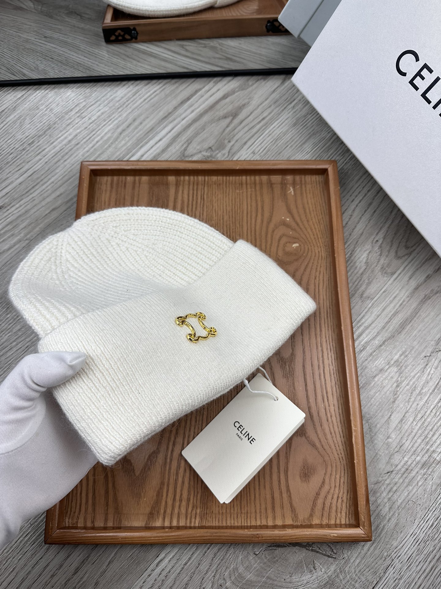 🌹。赛琳。【羊毛单帽】客供小羊毛！珍贵典藏的灵魂帽子！客供色纱.每个颜色都非常好看！经典！手感软腻.70