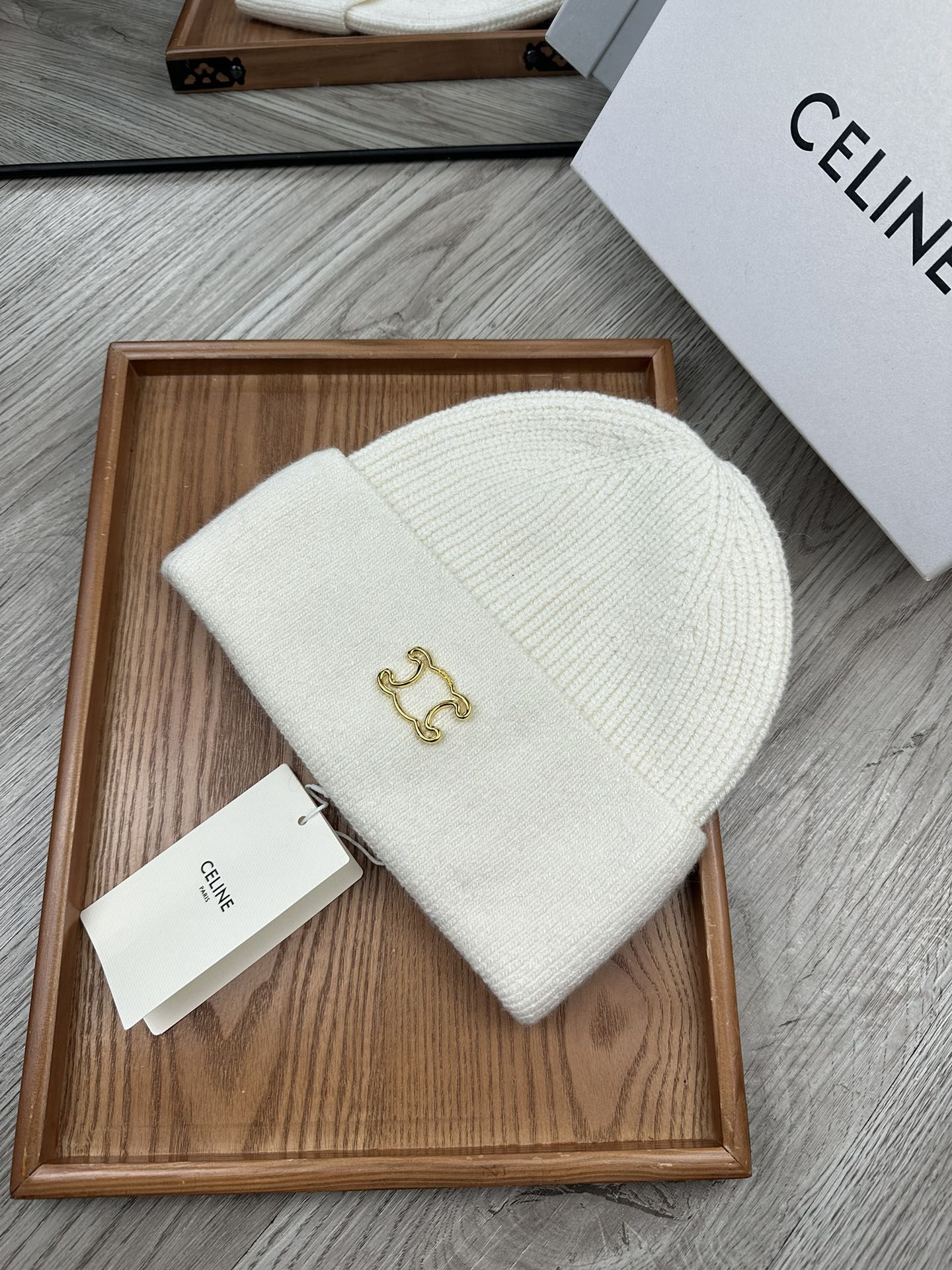 🌹。赛琳。【羊毛单帽】客供小羊毛！珍贵典藏的灵魂帽子！客供色纱.每个颜色都非常好看！经典！手感软腻.70