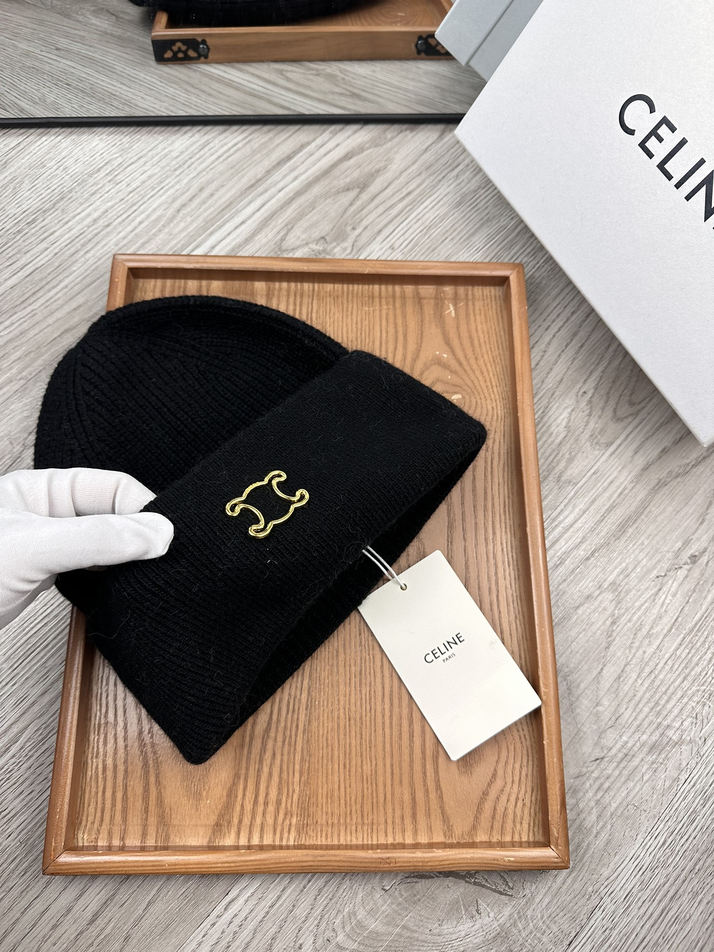 🌹。赛琳。【羊毛单帽】客供小羊毛！珍贵典藏的灵魂帽子！客供色纱.每个颜色都非常好看！经典！手感软腻.70