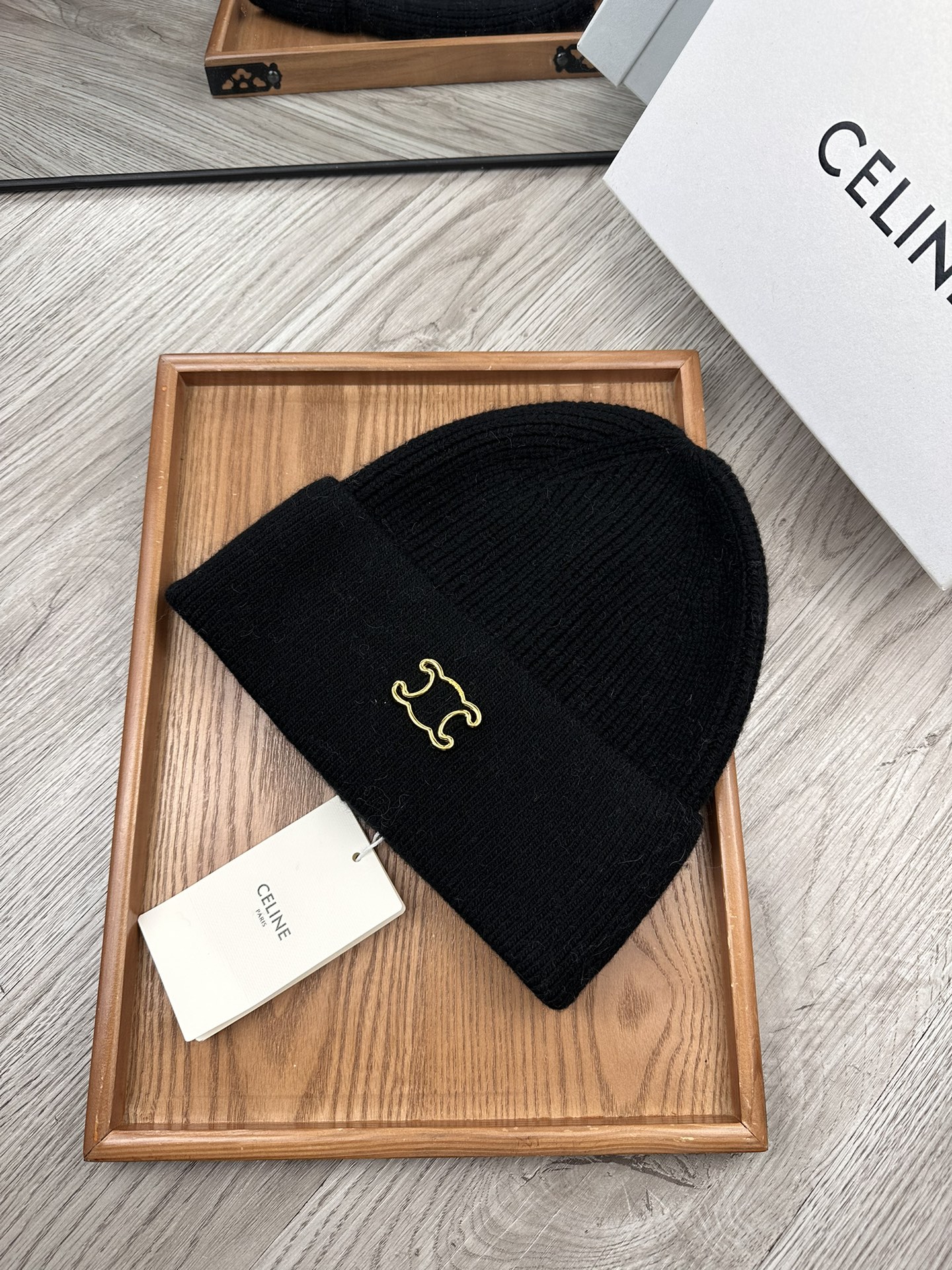 🌹。赛琳。【羊毛单帽】客供小羊毛！珍贵典藏的灵魂帽子！客供色纱.每个颜色都非常好看！经典！手感软腻.70