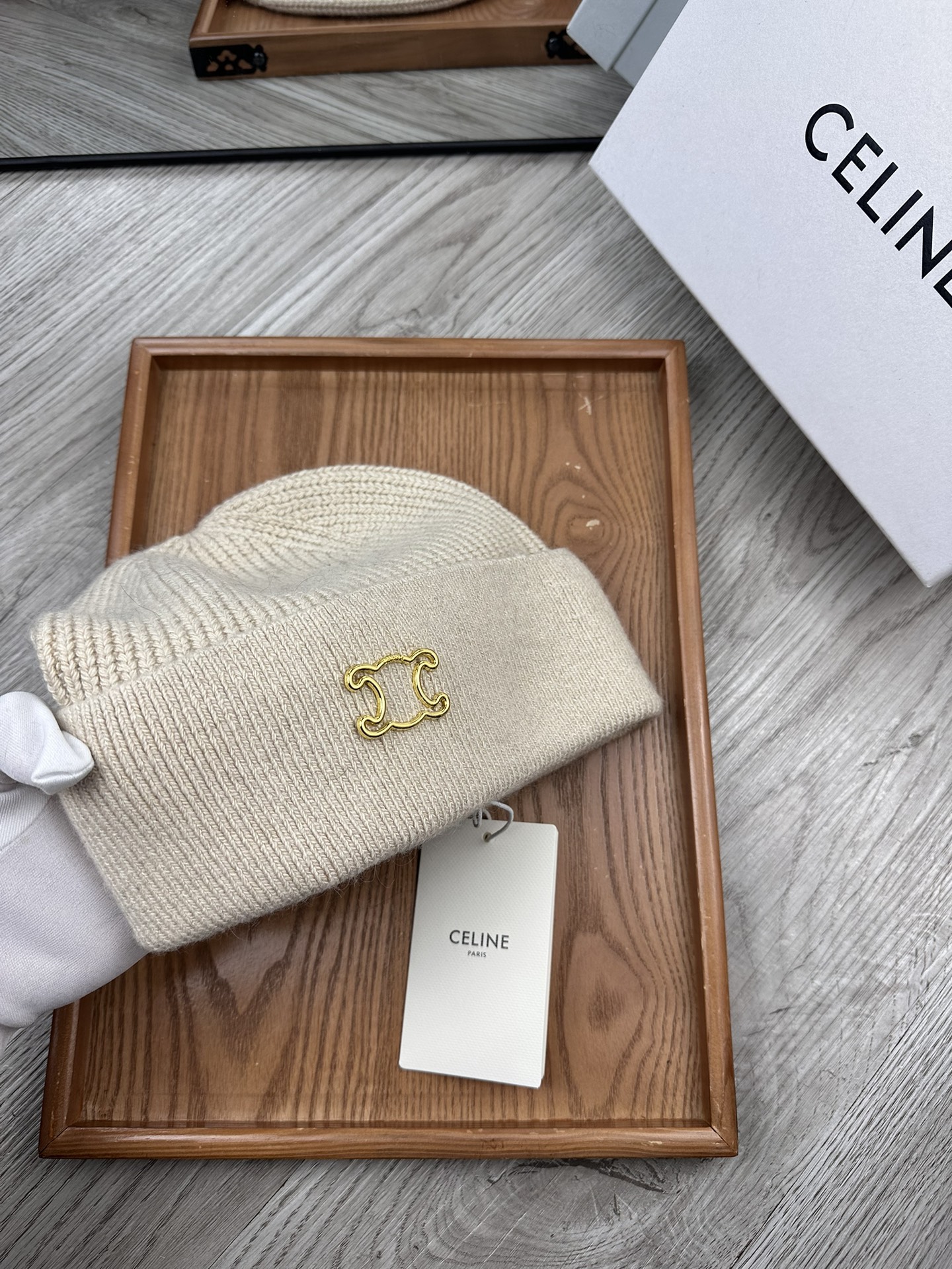 🌹。赛琳。【羊毛单帽】客供小羊毛！珍贵典藏的灵魂帽子！客供色纱.每个颜色都非常好看！经典！手感软腻.70