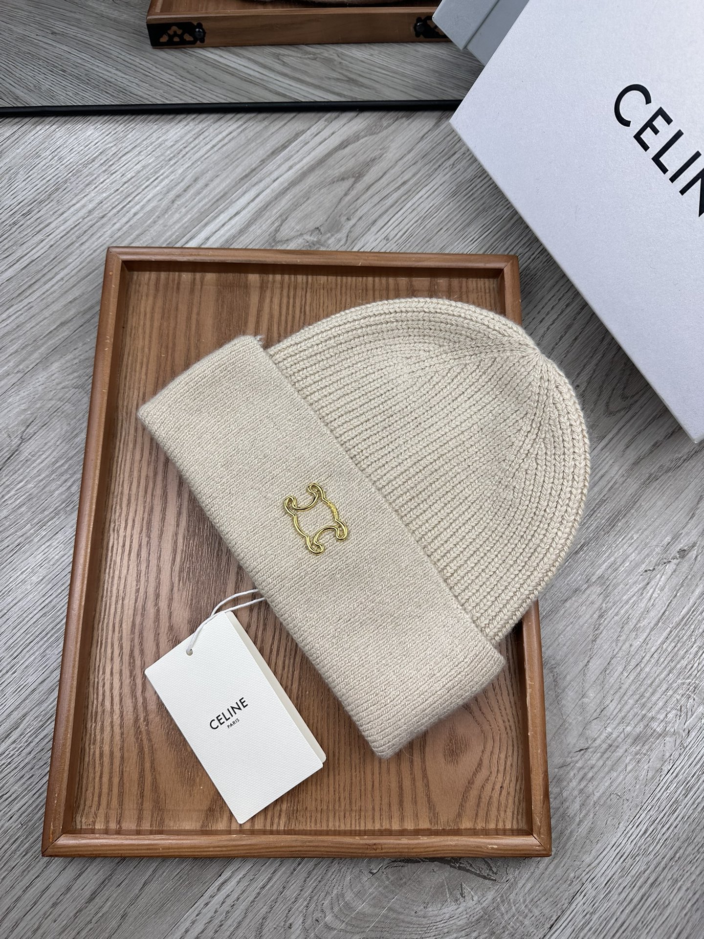 🌹。赛琳。【羊毛单帽】客供小羊毛！珍贵典藏的灵魂帽子！客供色纱.每个颜色都非常好看！经典！手感软腻.70