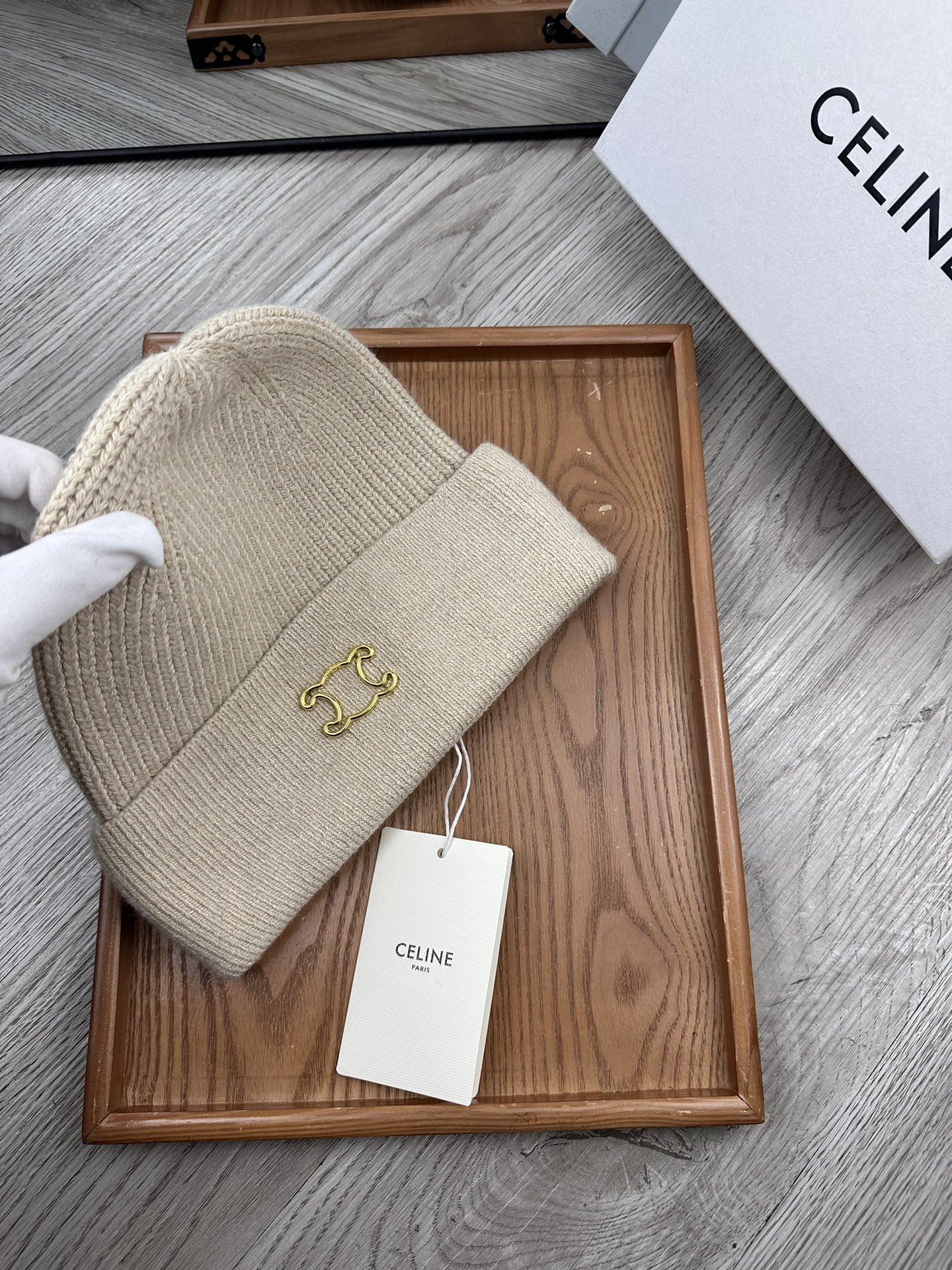 🌹。赛琳。【羊毛单帽】客供小羊毛！珍贵典藏的灵魂帽子！客供色纱.每个颜色都非常好看！经典！手感软腻.70