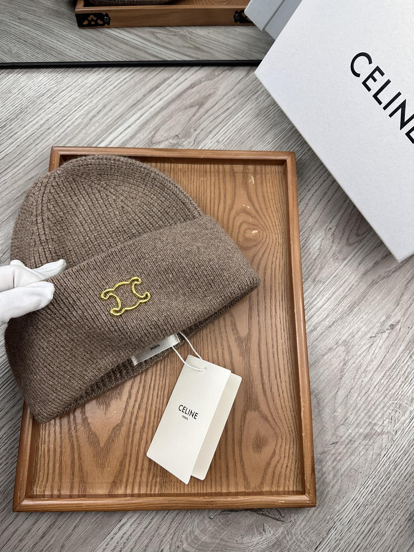 🌹。赛琳。【羊毛单帽】客供小羊毛！珍贵典藏的灵魂帽子！客供色纱.每个颜色都非常好看！经典！手感软腻.70