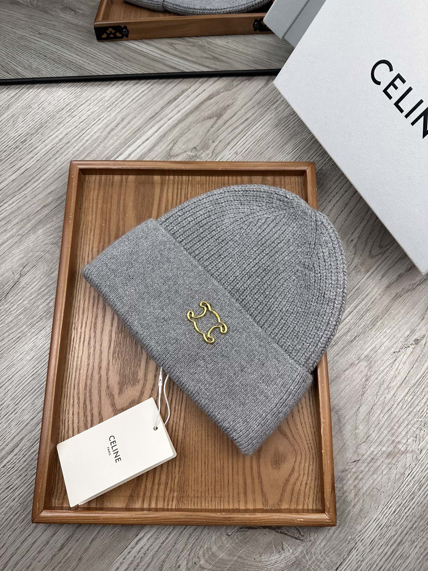 🌹。赛琳。【羊毛单帽】客供小羊毛！珍贵典藏的灵魂帽子！客供色纱.每个颜色都非常好看！经典！手感软腻.70