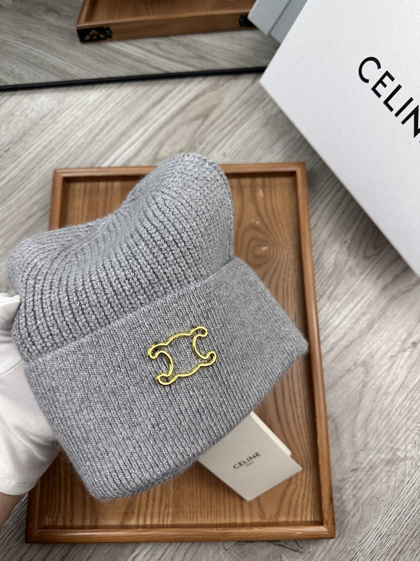 🌹。赛琳。【羊毛单帽】客供小羊毛！珍贵典藏的灵魂帽子！客供色纱.每个颜色都非常好看！经典！手感软腻.70