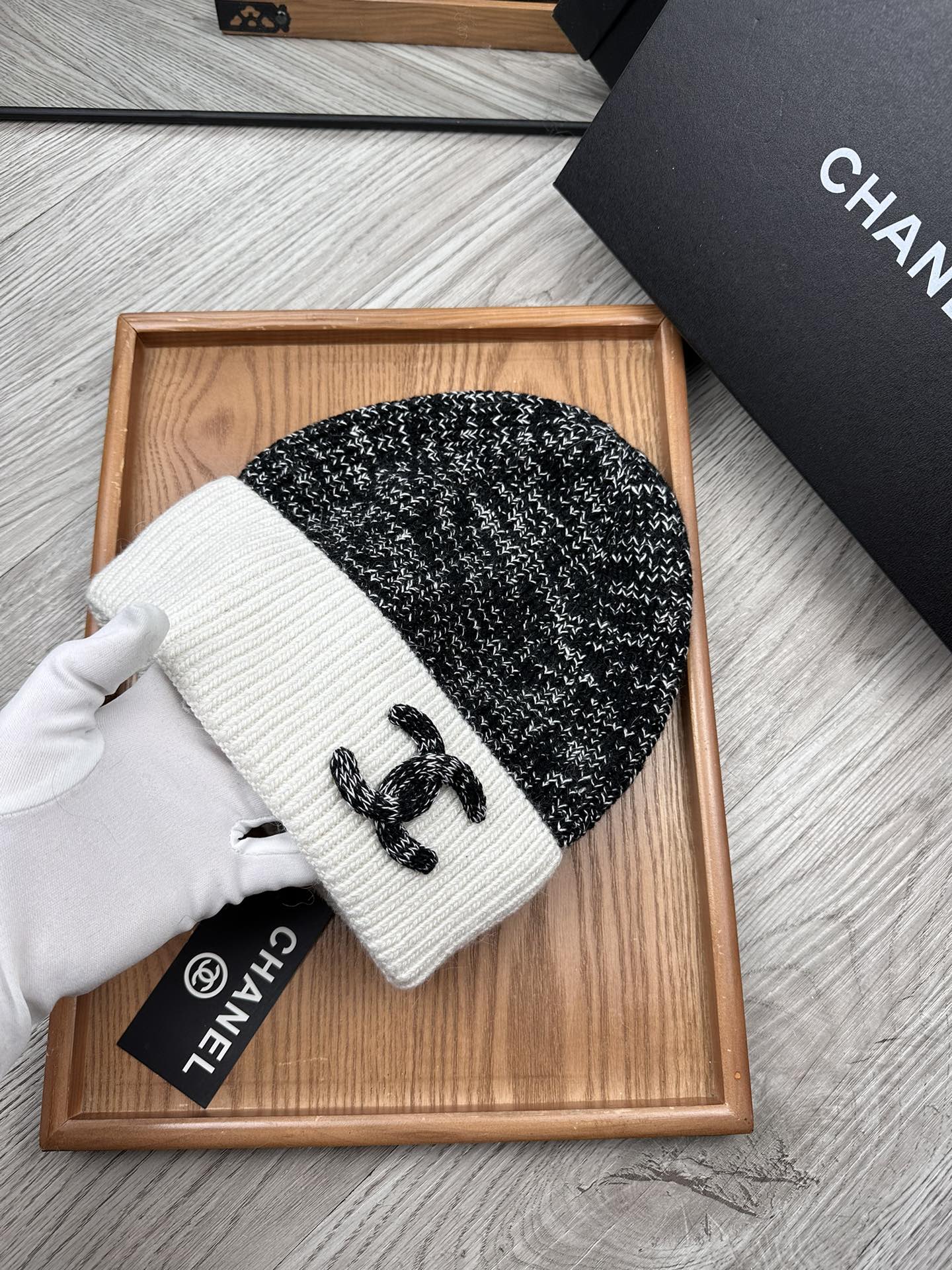 🌹。C家。【羊毛单帽】客供小羊毛！珍贵典藏的灵魂帽子！客供色纱.每个颜色都非常好看！经典！手感软腻.70