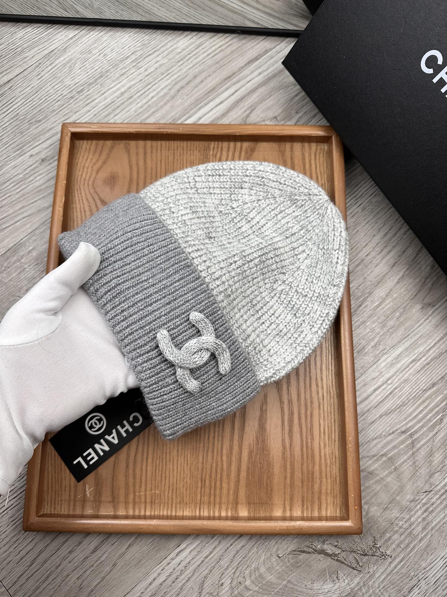 🌹。C家。【羊毛单帽】客供小羊毛！珍贵典藏的灵魂帽子！客供色纱.每个颜色都非常好看！经典！手感软腻.70