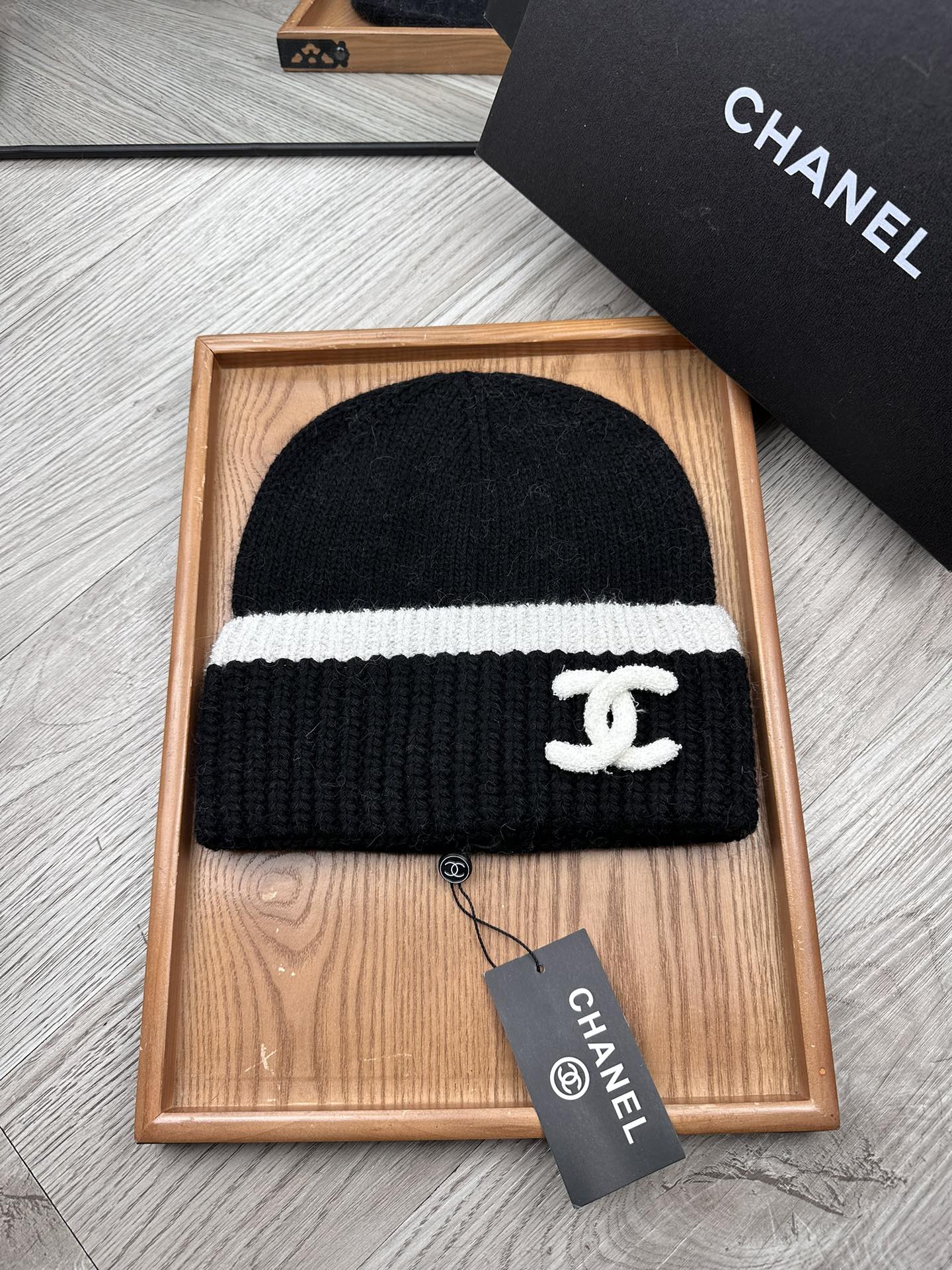 🌹。C家。【羊毛单帽】客供小羊毛！珍贵典藏的灵魂帽子！客供色纱.每个颜色都非常好看！经典！手感软腻.70