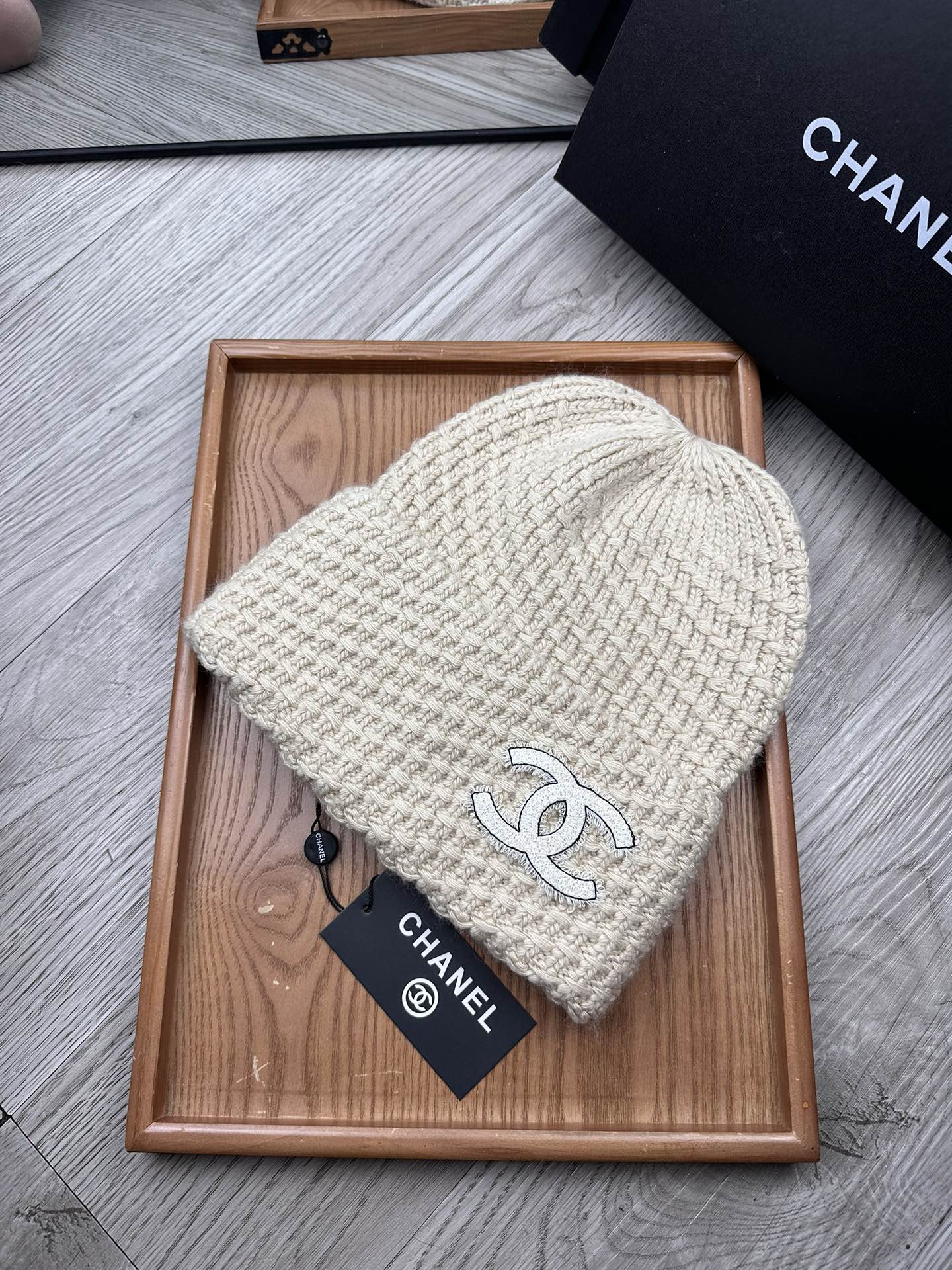 🌹。C家。【羊毛单帽】客供小羊毛！珍贵典藏的灵魂帽子！客供色纱.每个颜色都非常好看！经典！手感软腻.70