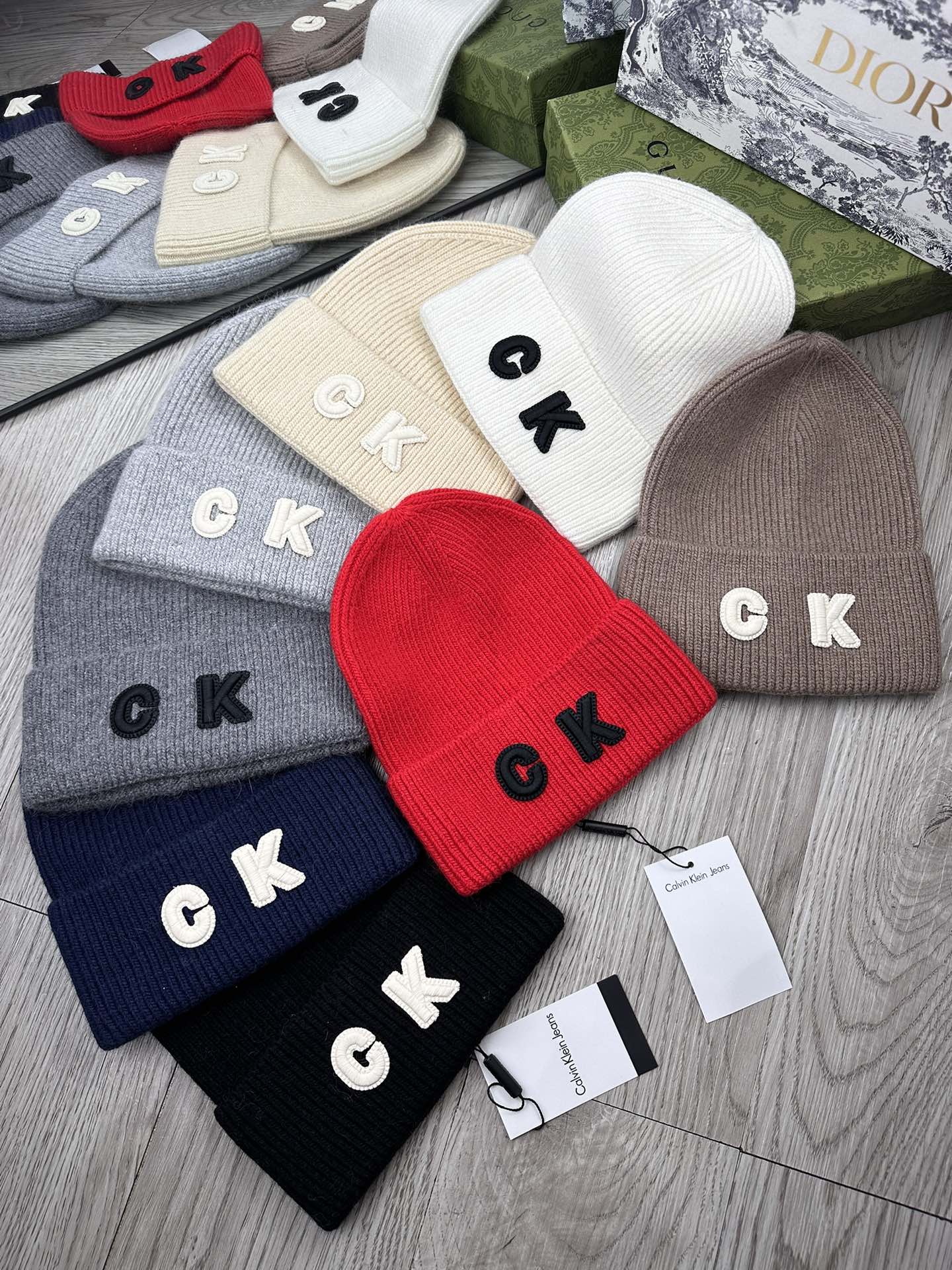 🌹。CK。【羊毛单帽】客供小羊毛！珍贵典藏的灵魂帽子！客供色纱.每个颜色都非常好看！经典！手感软腻.70