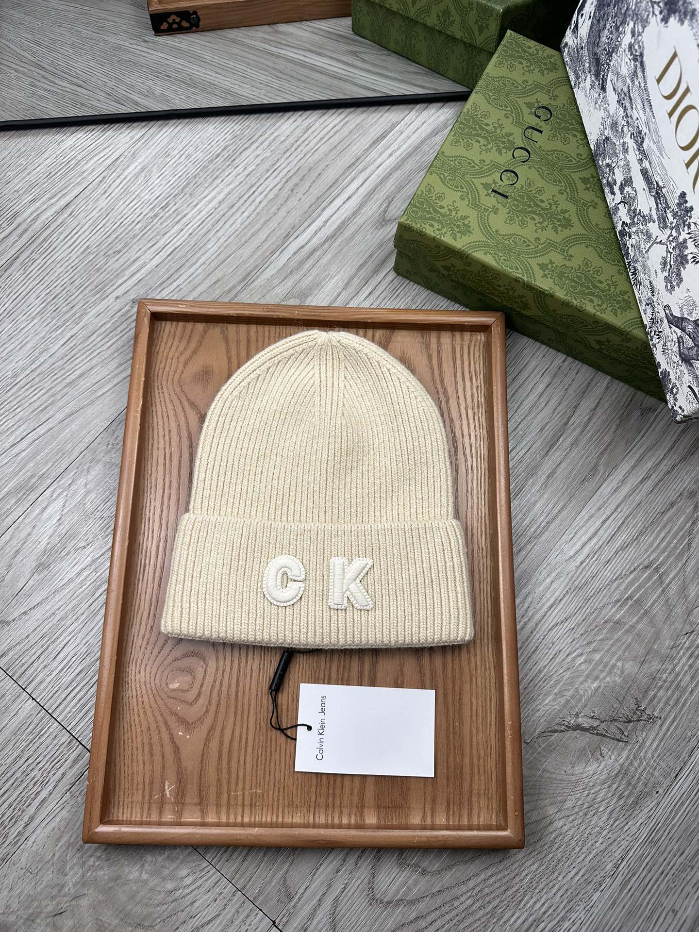 🌹。CK。【羊毛单帽】客供小羊毛！珍贵典藏的灵魂帽子！客供色纱.每个颜色都非常好看！经典！手感软腻.70