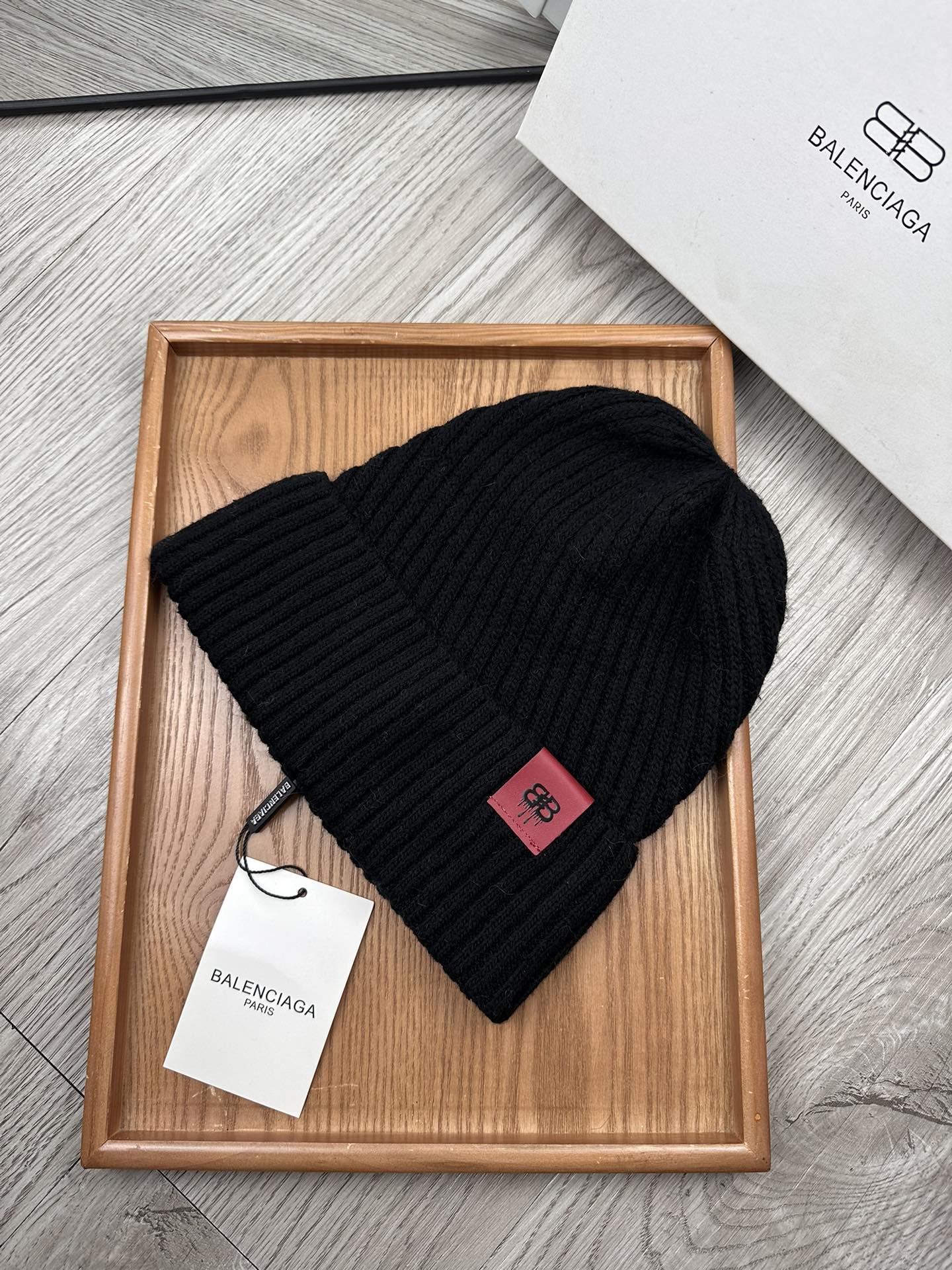 🌹。ba。巴黎世家【羊毛单帽】客供小羊毛！珍贵典藏的灵魂帽子！客供色纱.每个颜色都非常好看！经典！手感软