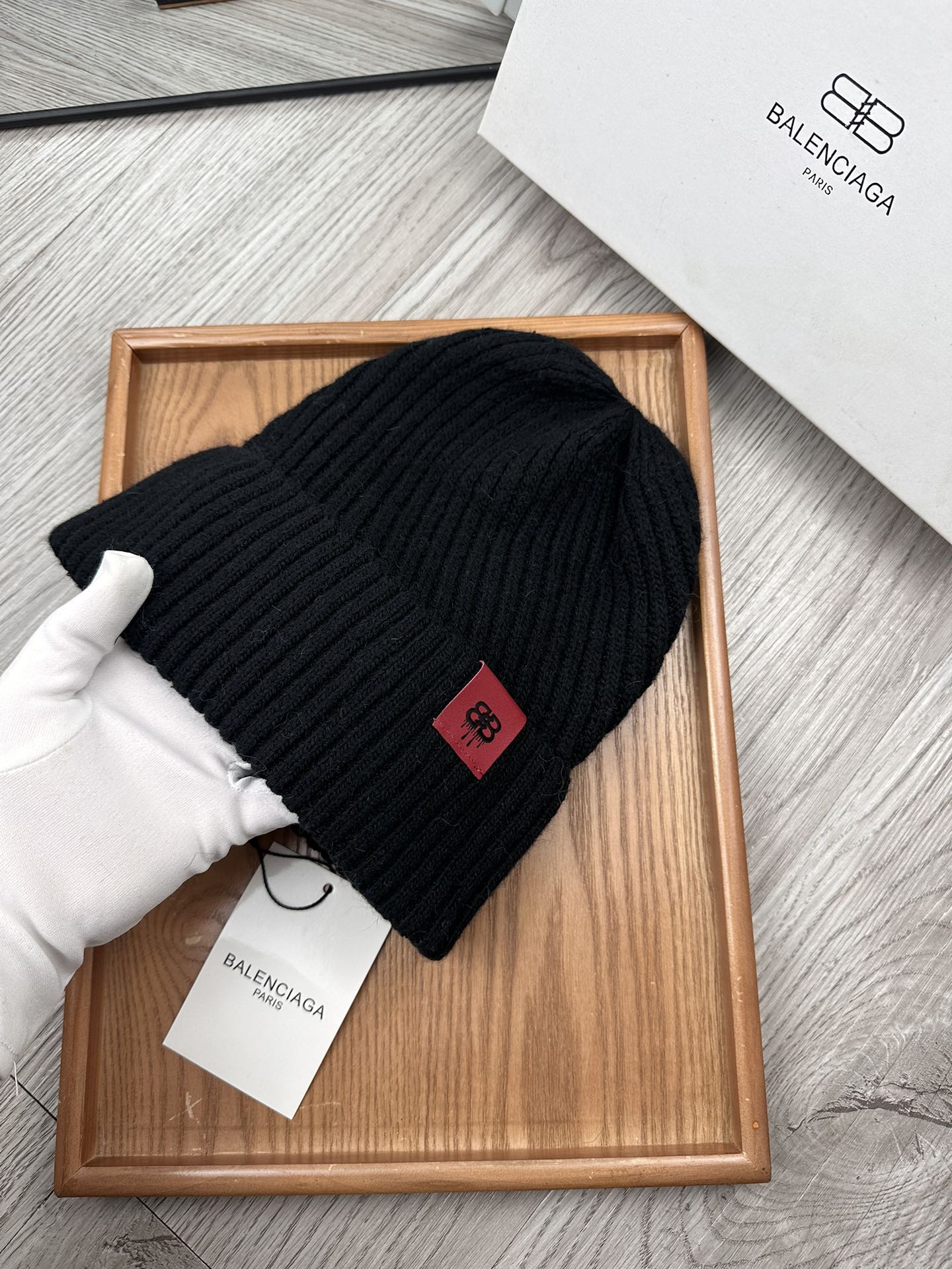 🌹。ba。巴黎世家【羊毛单帽】客供小羊毛！珍贵典藏的灵魂帽子！客供色纱.每个颜色都非常好看！经典！手感软