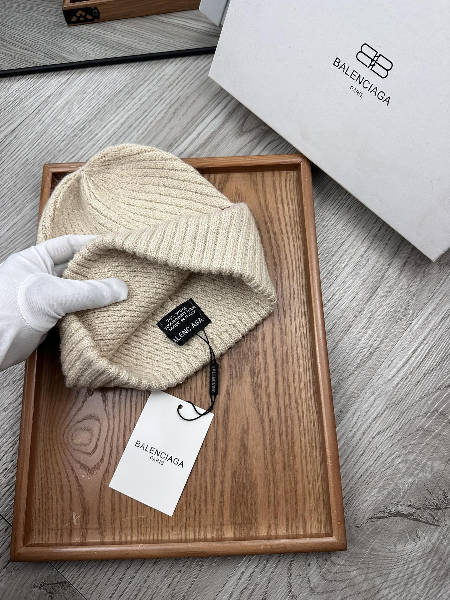 🌹。ba。巴黎世家【羊毛单帽】客供小羊毛！珍贵典藏的灵魂帽子！客供色纱.每个颜色都非常好看！经典！手感软