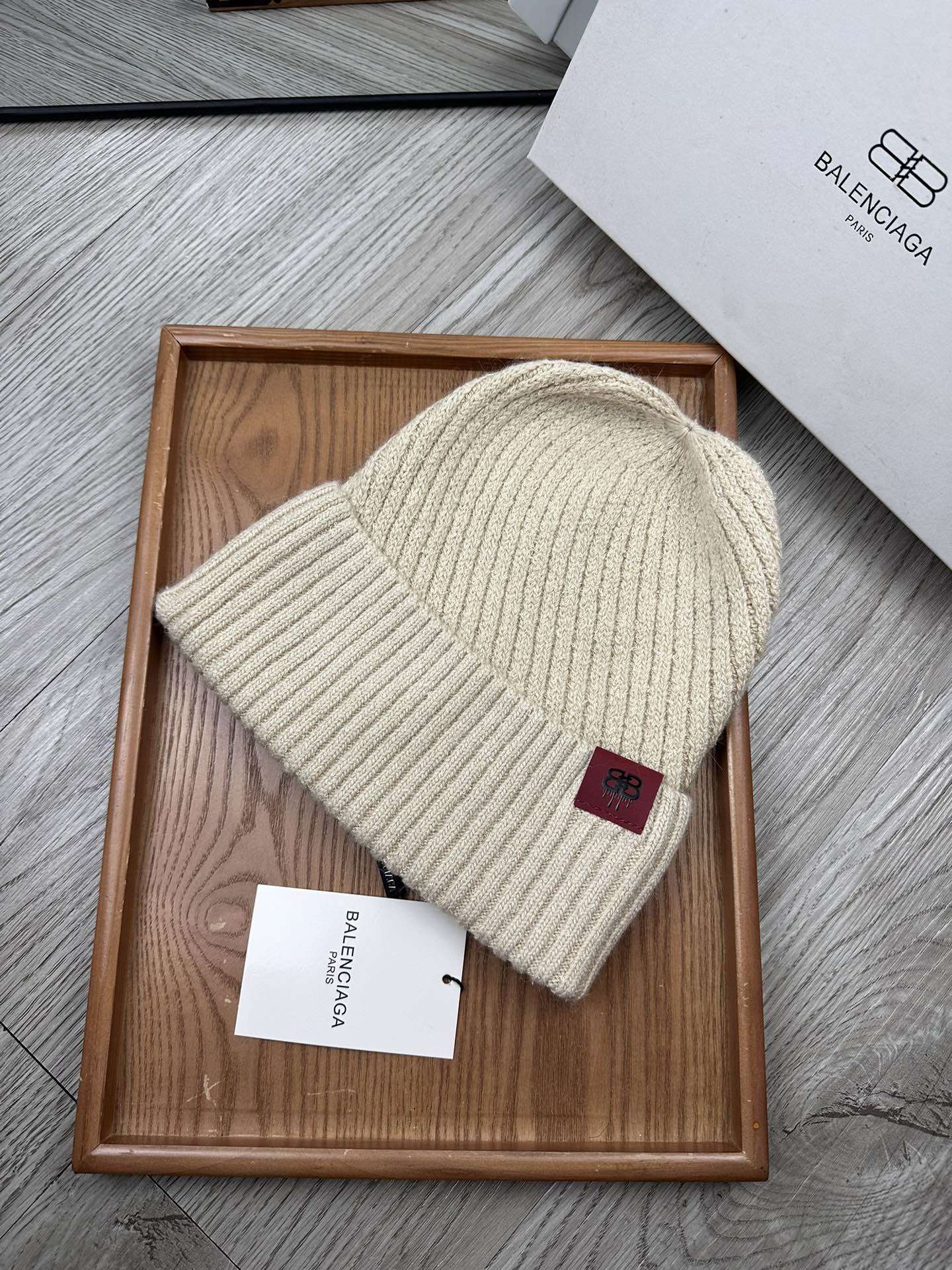 🌹。ba。巴黎世家【羊毛单帽】客供小羊毛！珍贵典藏的灵魂帽子！客供色纱.每个颜色都非常好看！经典！手感软