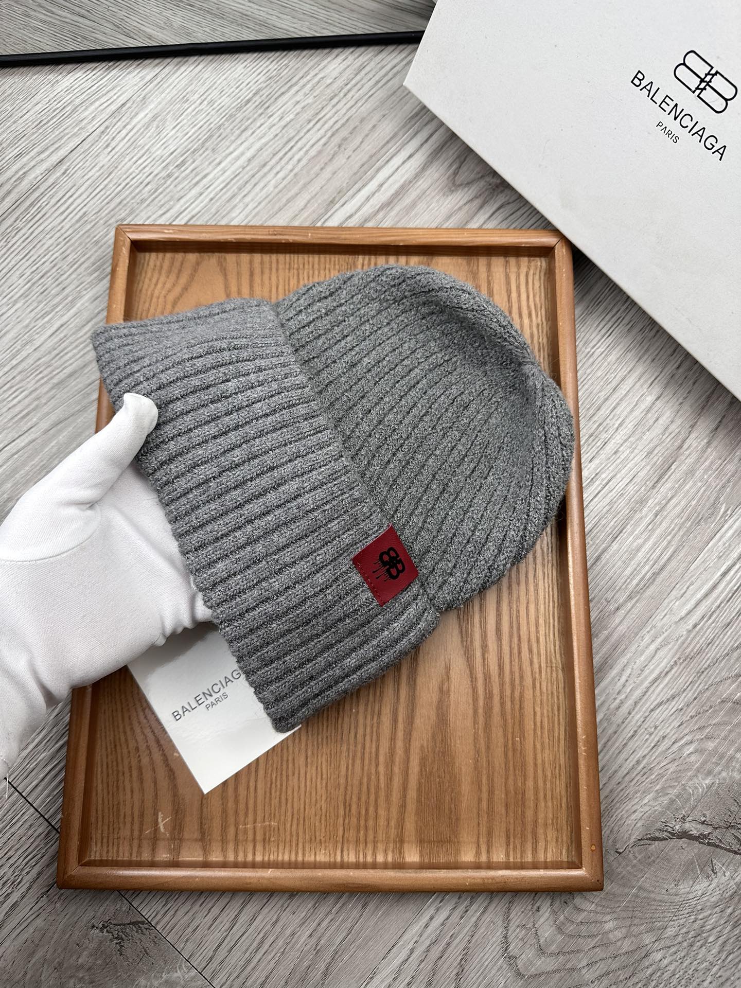 🌹。ba。巴黎世家【羊毛单帽】客供小羊毛！珍贵典藏的灵魂帽子！客供色纱.每个颜色都非常好看！经典！手感软