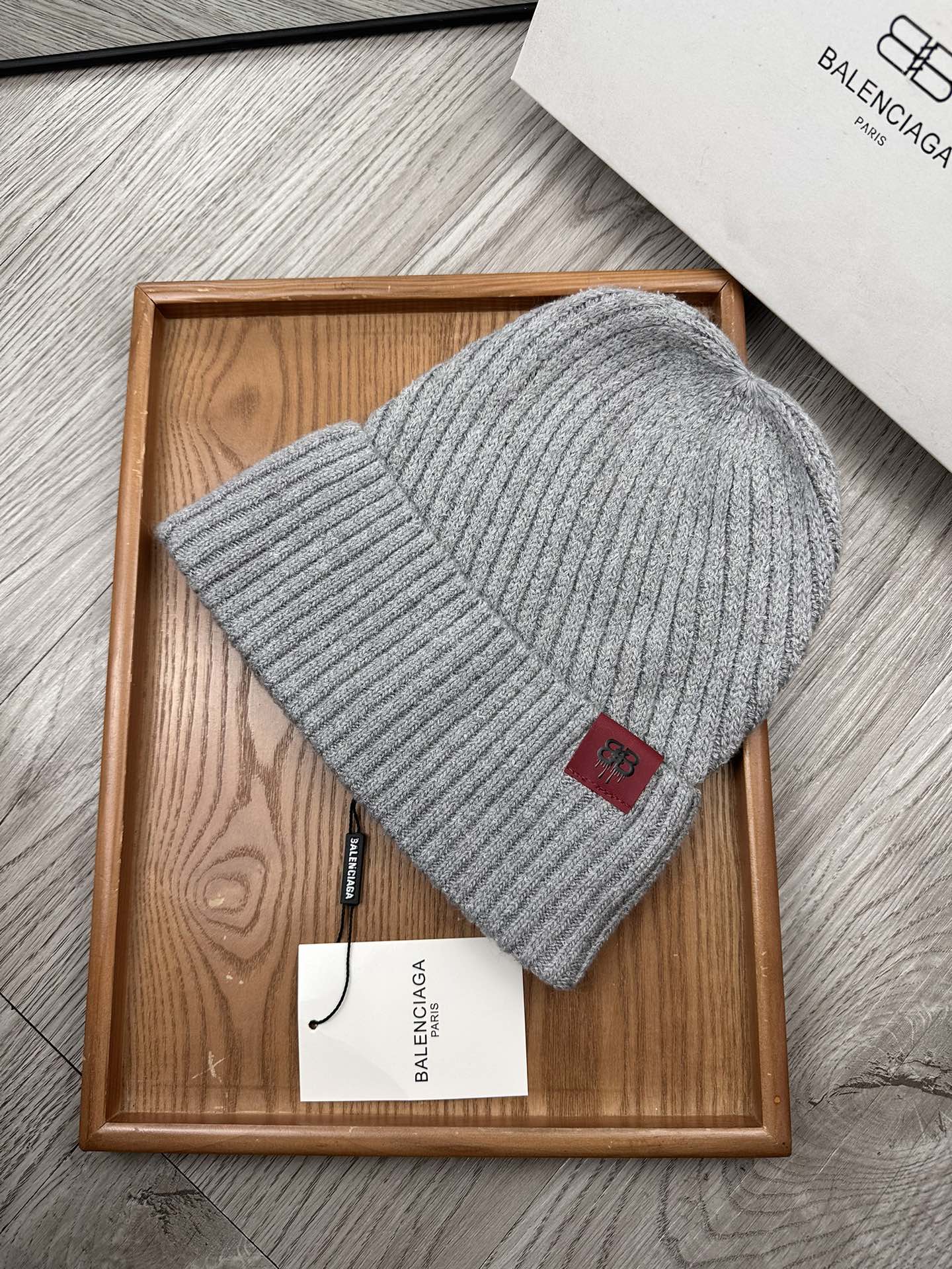 🌹。ba。巴黎世家【羊毛单帽】客供小羊毛！珍贵典藏的灵魂帽子！客供色纱.每个颜色都非常好看！经典！手感软