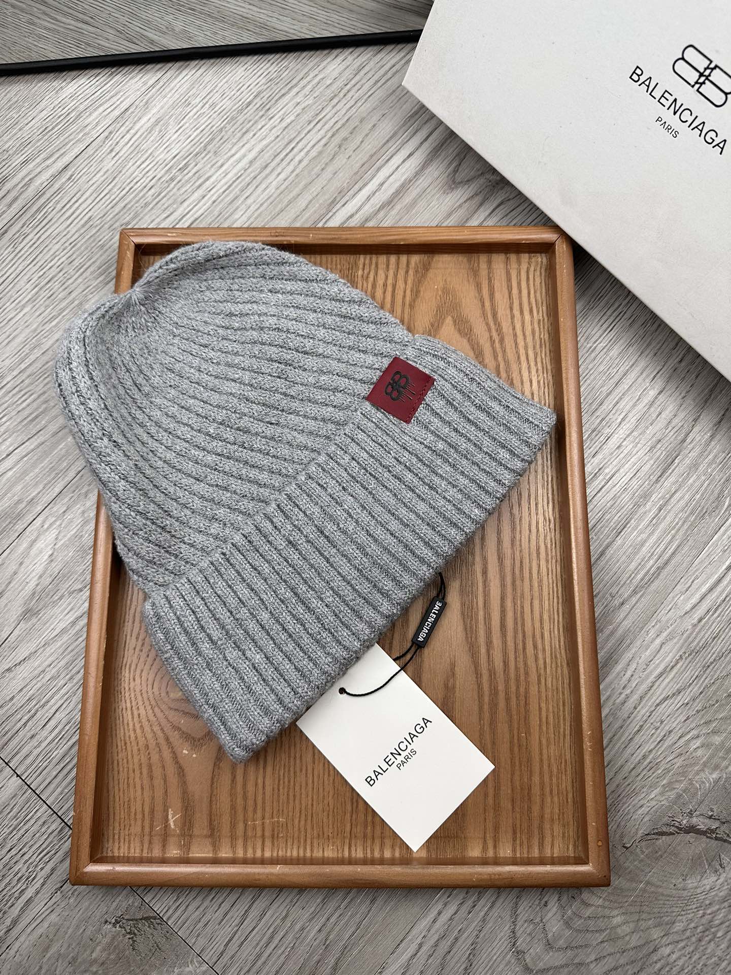 🌹。ba。巴黎世家【羊毛单帽】客供小羊毛！珍贵典藏的灵魂帽子！客供色纱.每个颜色都非常好看！经典！手感软