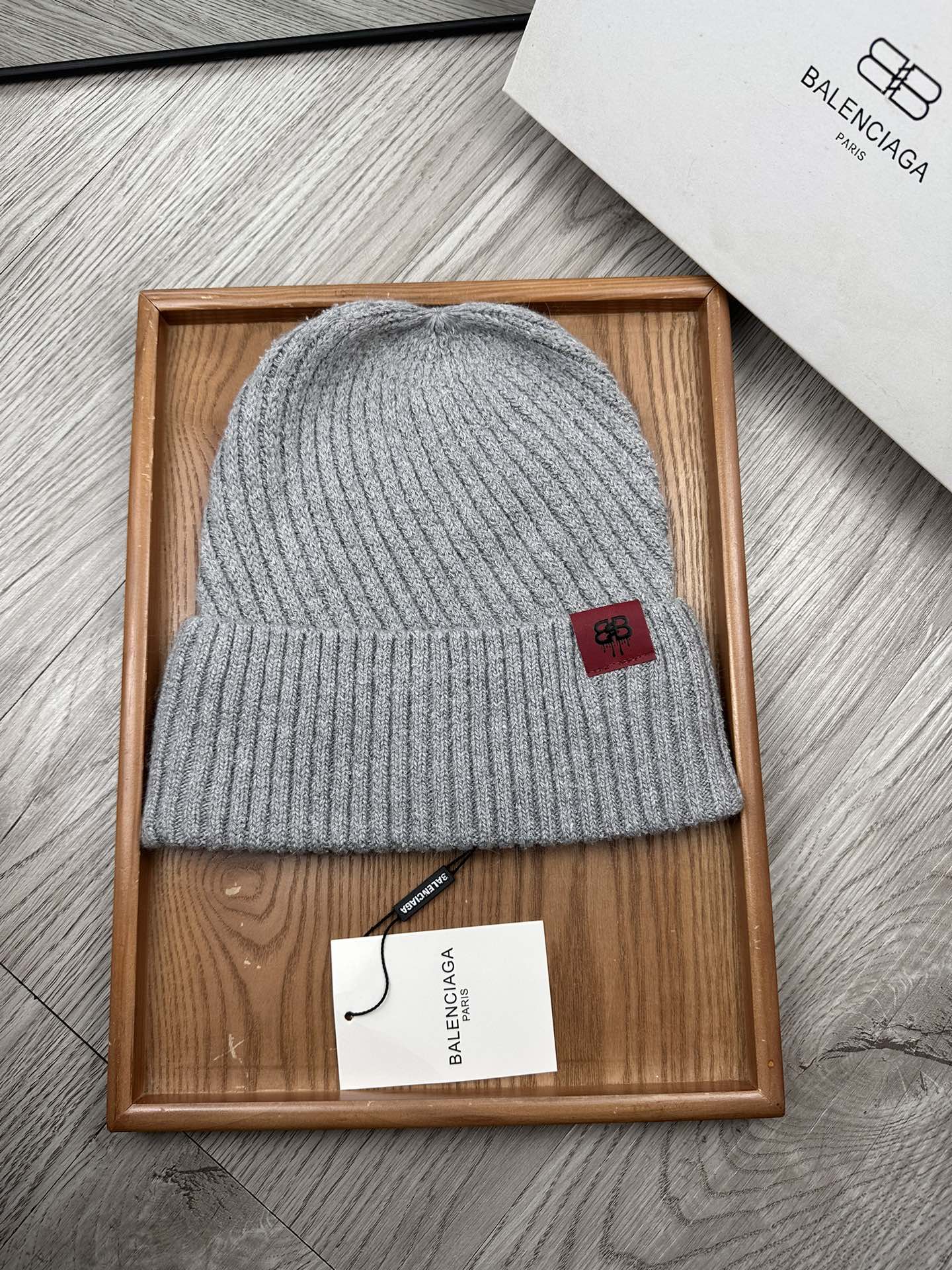 🌹。ba。巴黎世家【羊毛单帽】客供小羊毛！珍贵典藏的灵魂帽子！客供色纱.每个颜色都非常好看！经典！手感软