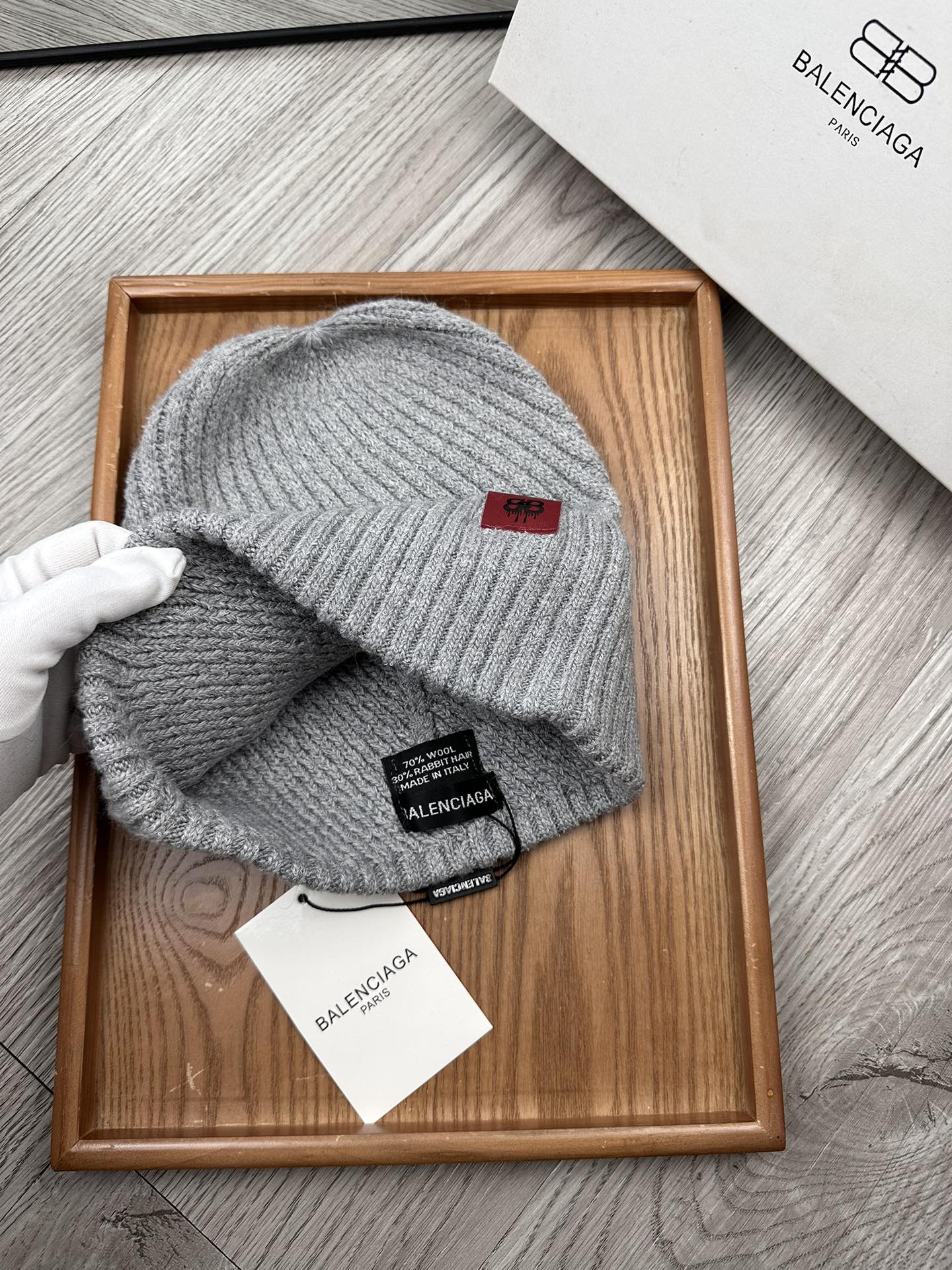 🌹。ba。巴黎世家【羊毛单帽】客供小羊毛！珍贵典藏的灵魂帽子！客供色纱.每个颜色都非常好看！经典！手感软