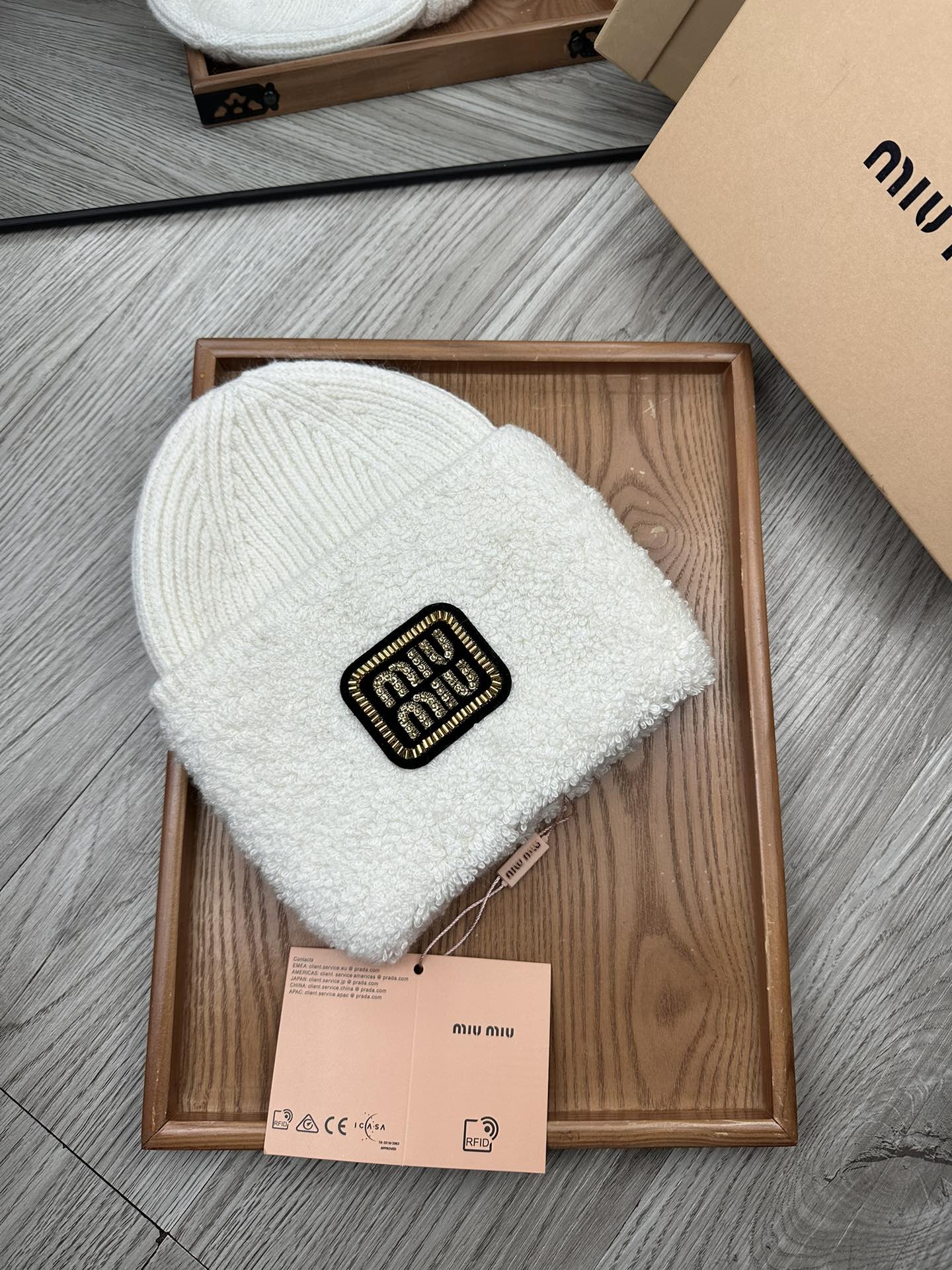 🌹。miumiu。【羊毛单帽】客供小羊毛！珍贵典藏的灵魂帽子！客供色纱.每个颜色都非常好看！经典！手感软