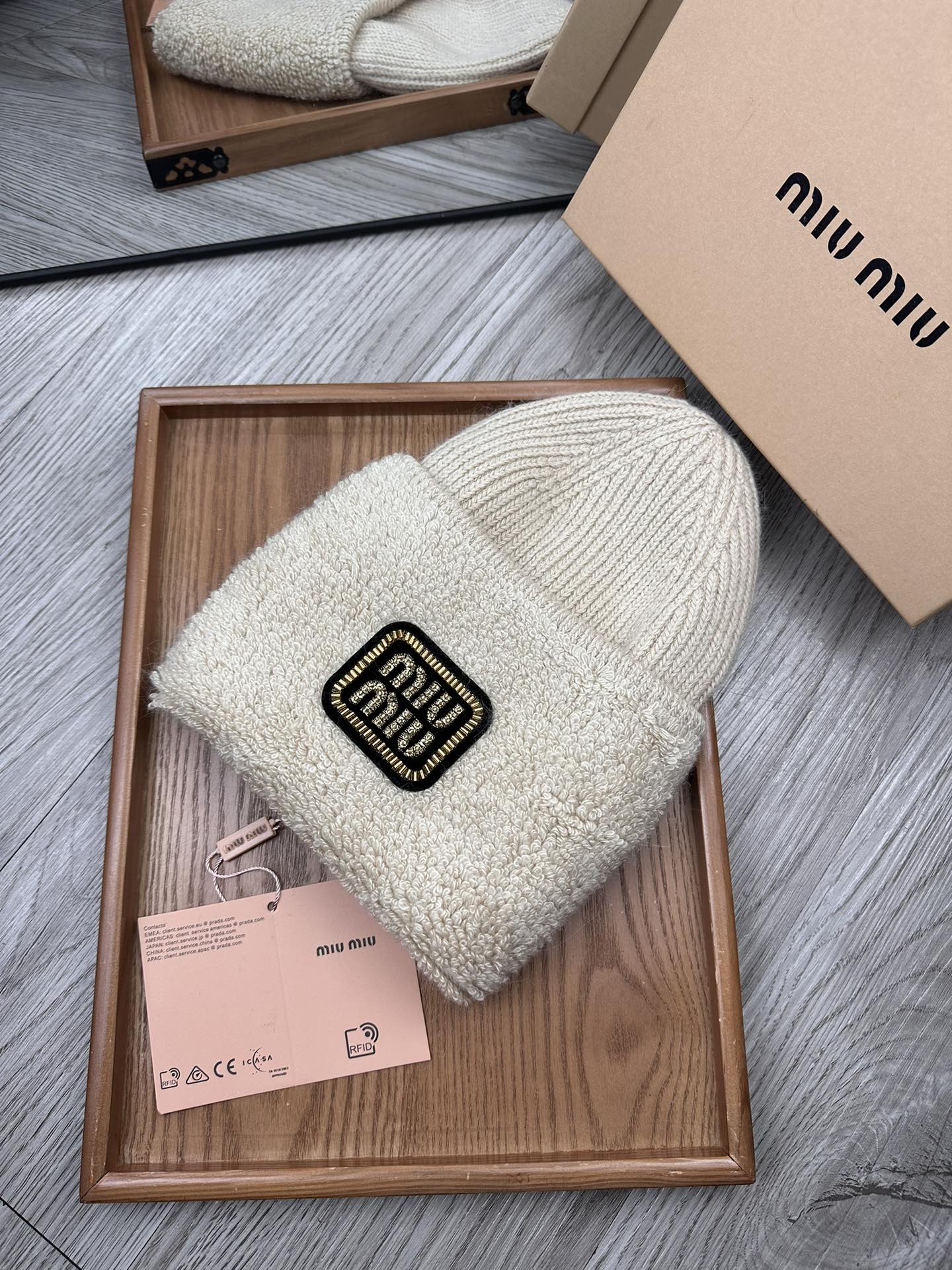 🌹。miumiu。【羊毛单帽】客供小羊毛！珍贵典藏的灵魂帽子！客供色纱.每个颜色都非常好看！经典！手感软