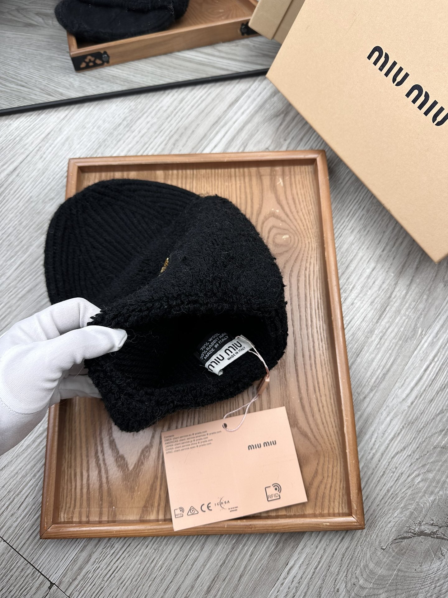 🌹。miumiu。【羊毛单帽】客供小羊毛！珍贵典藏的灵魂帽子！客供色纱.每个颜色都非常好看！经典！手感软