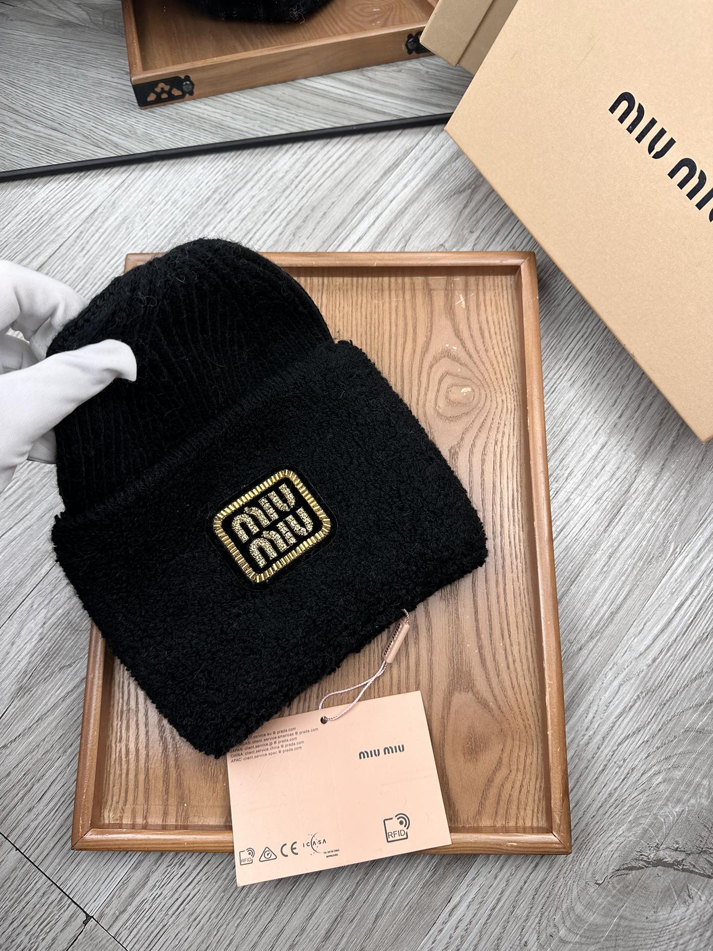 🌹。miumiu。【羊毛单帽】客供小羊毛！珍贵典藏的灵魂帽子！客供色纱.每个颜色都非常好看！经典！手感软