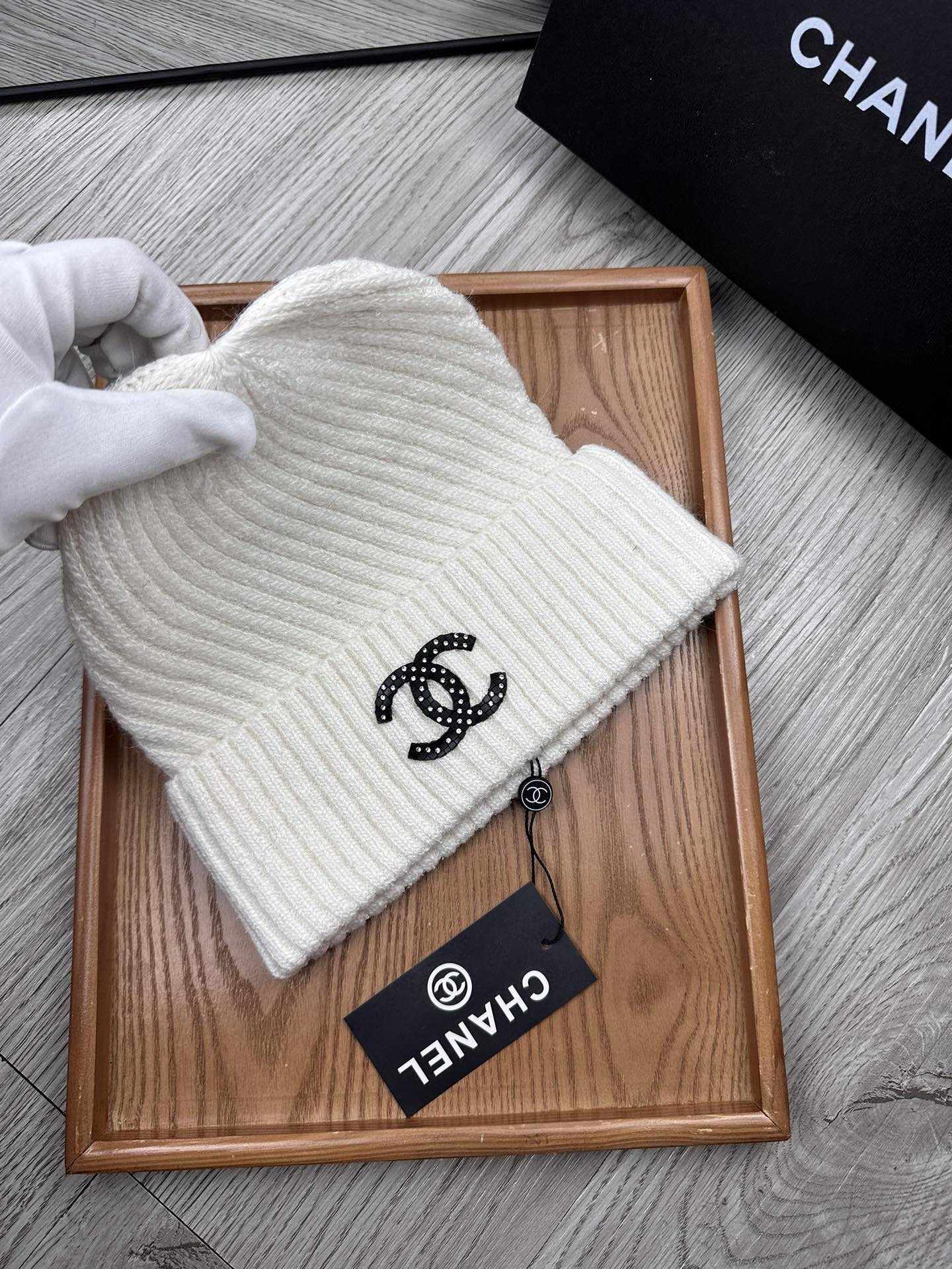 🌹。C家。【羊毛单帽】客供小羊毛！珍贵典藏的灵魂帽子！客供色纱.每个颜色都非常好看！经典！手感软腻.70