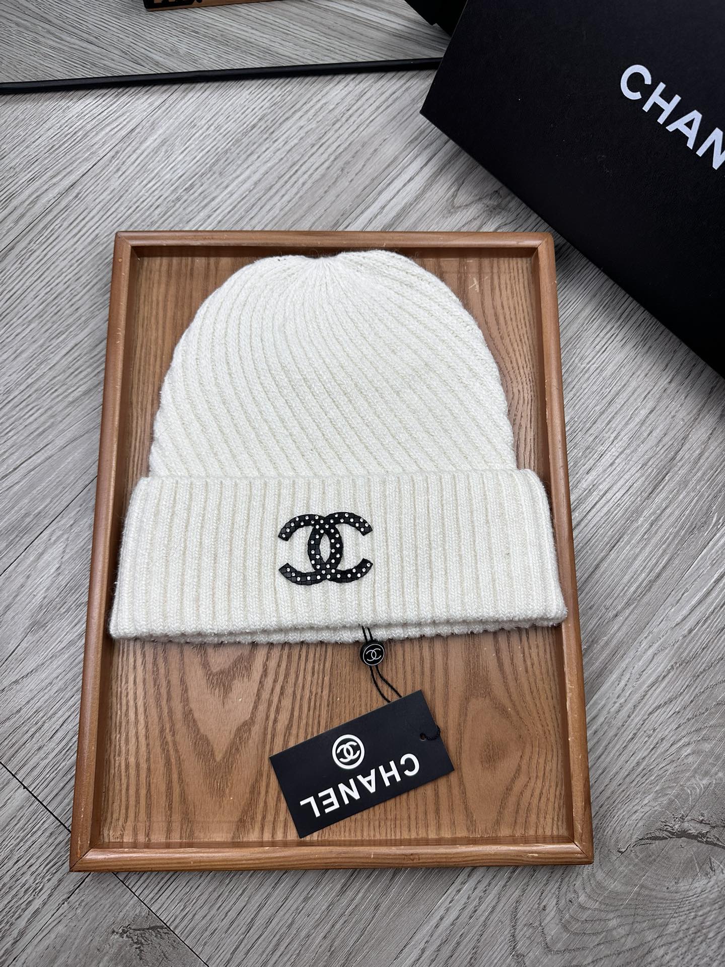 🌹。C家。【羊毛单帽】客供小羊毛！珍贵典藏的灵魂帽子！客供色纱.每个颜色都非常好看！经典！手感软腻.70