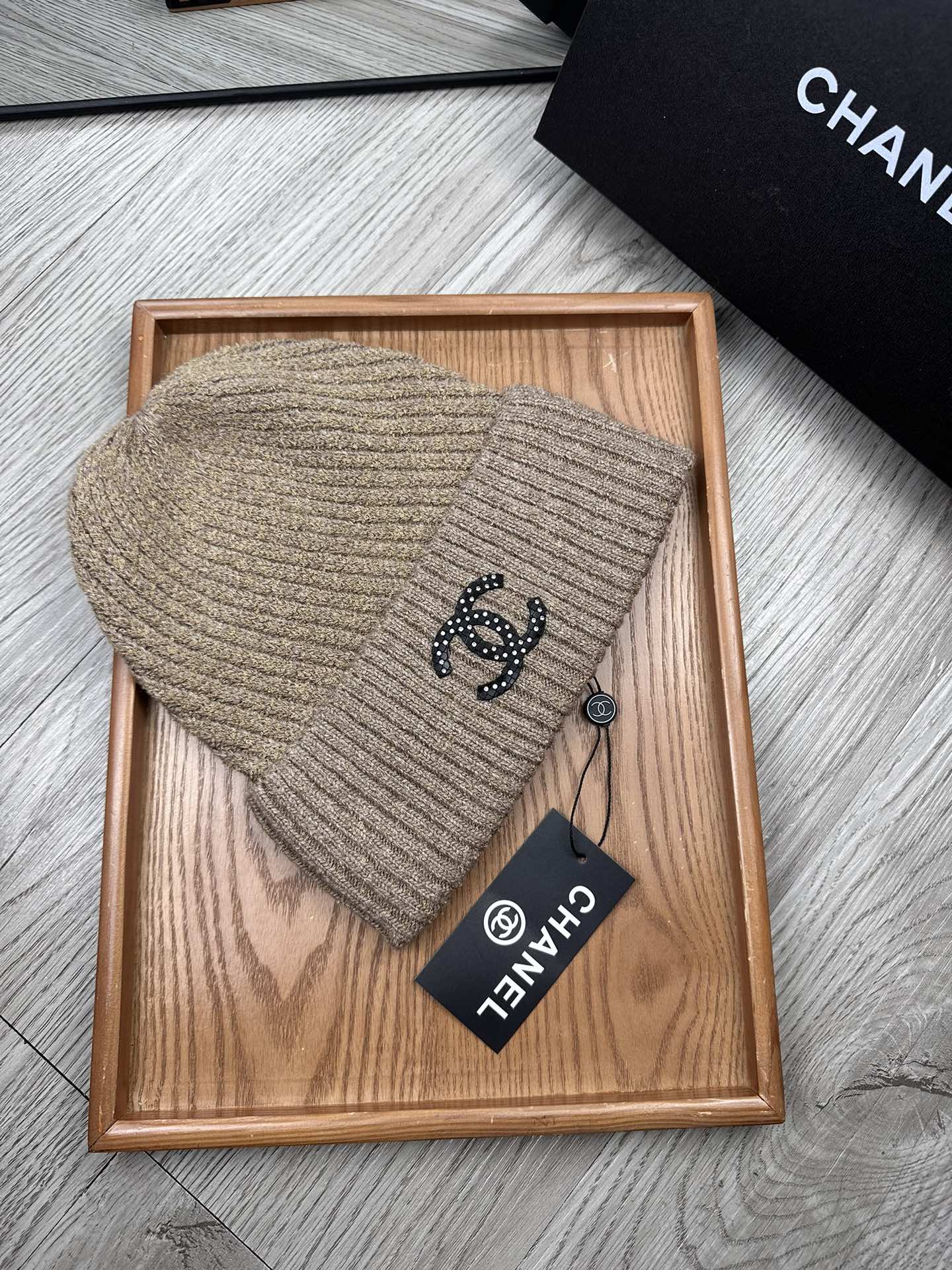 🌹。C家。【羊毛单帽】客供小羊毛！珍贵典藏的灵魂帽子！客供色纱.每个颜色都非常好看！经典！手感软腻.70