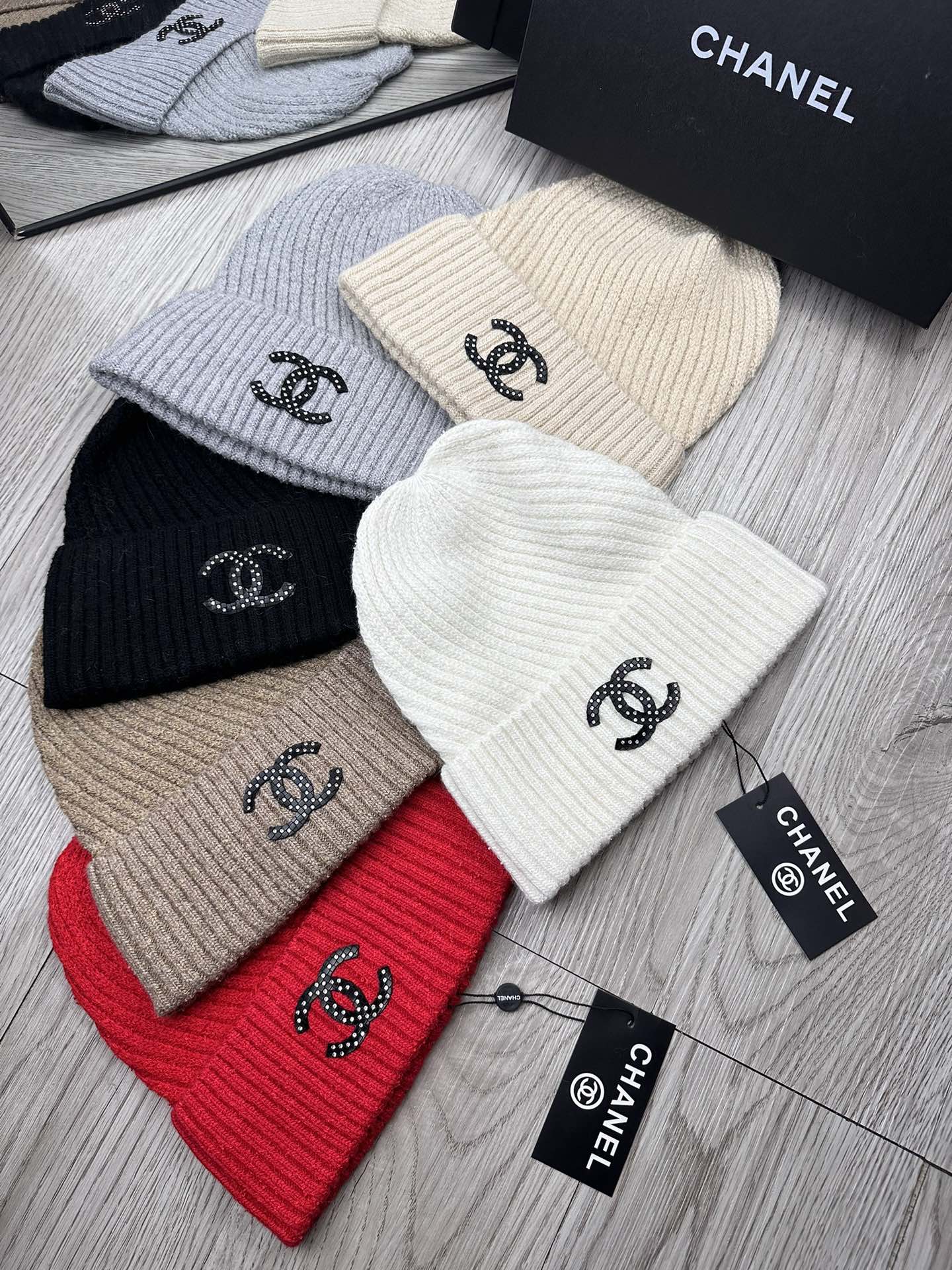 🌹。C家。【羊毛单帽】客供小羊毛！珍贵典藏的灵魂帽子！客供色纱.每个颜色都非常好看！经典！手感软腻.70