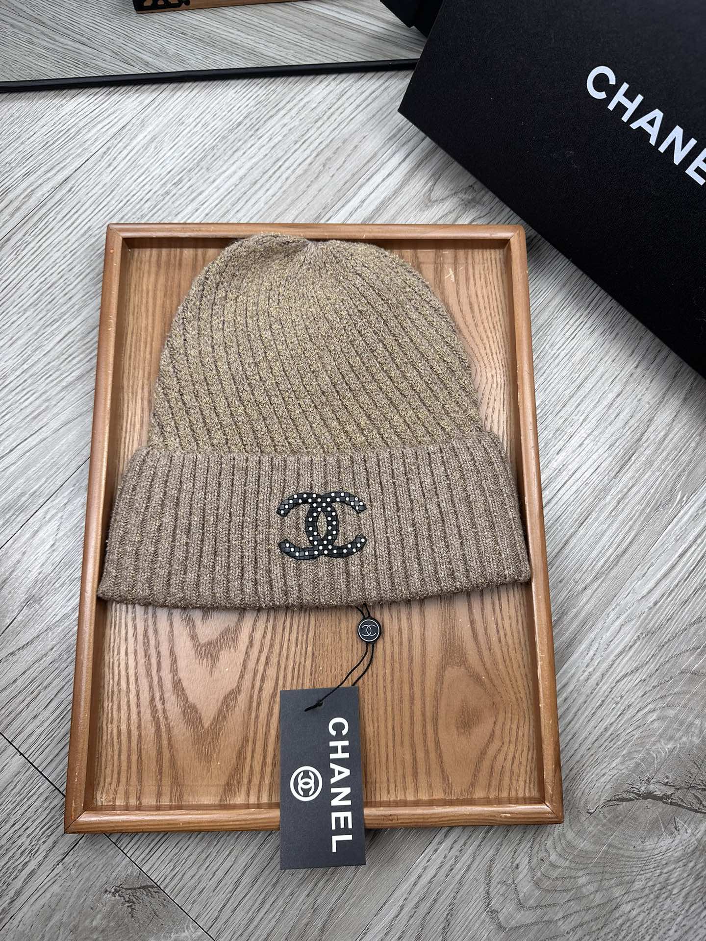 🌹。C家。【羊毛单帽】客供小羊毛！珍贵典藏的灵魂帽子！客供色纱.每个颜色都非常好看！经典！手感软腻.70