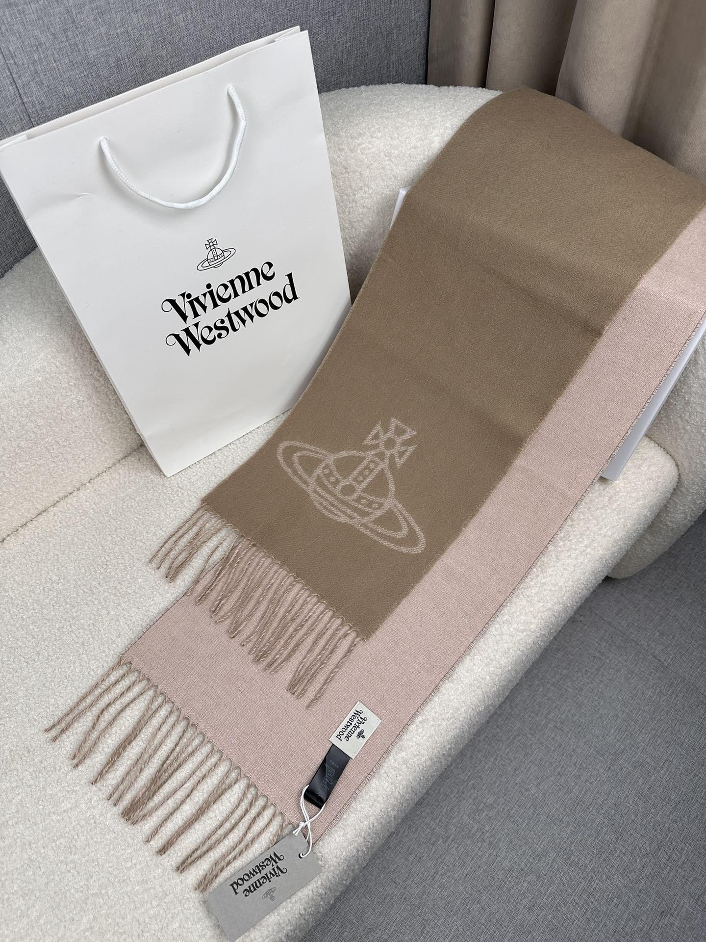 P西太后英国朋克教母“西太后VivienneWestwood”最爱的土星从精神上VivenneWestw