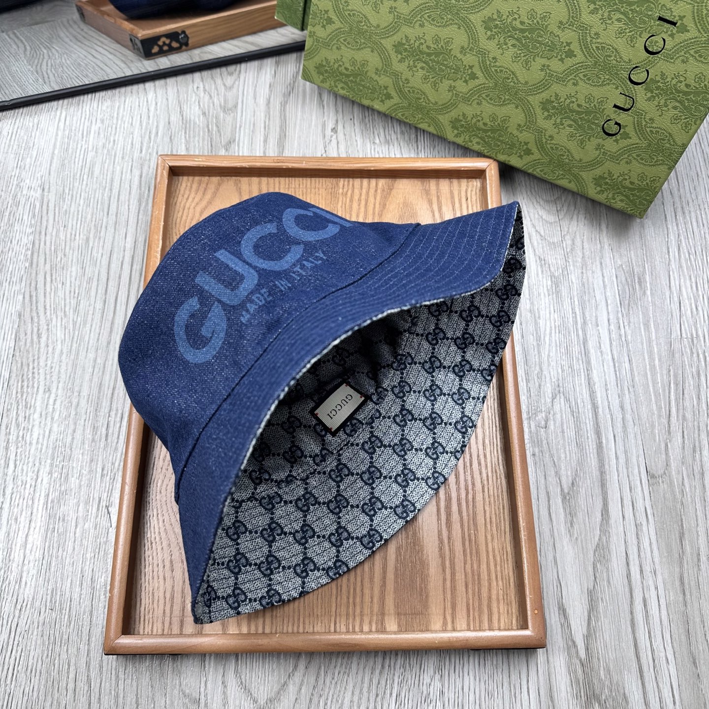 。G家。【高版本-提花里布】GG经典复古老花渔夫帽！这款复古牛仔老花渔夫帽，真的是经典中的NO.1，绝美