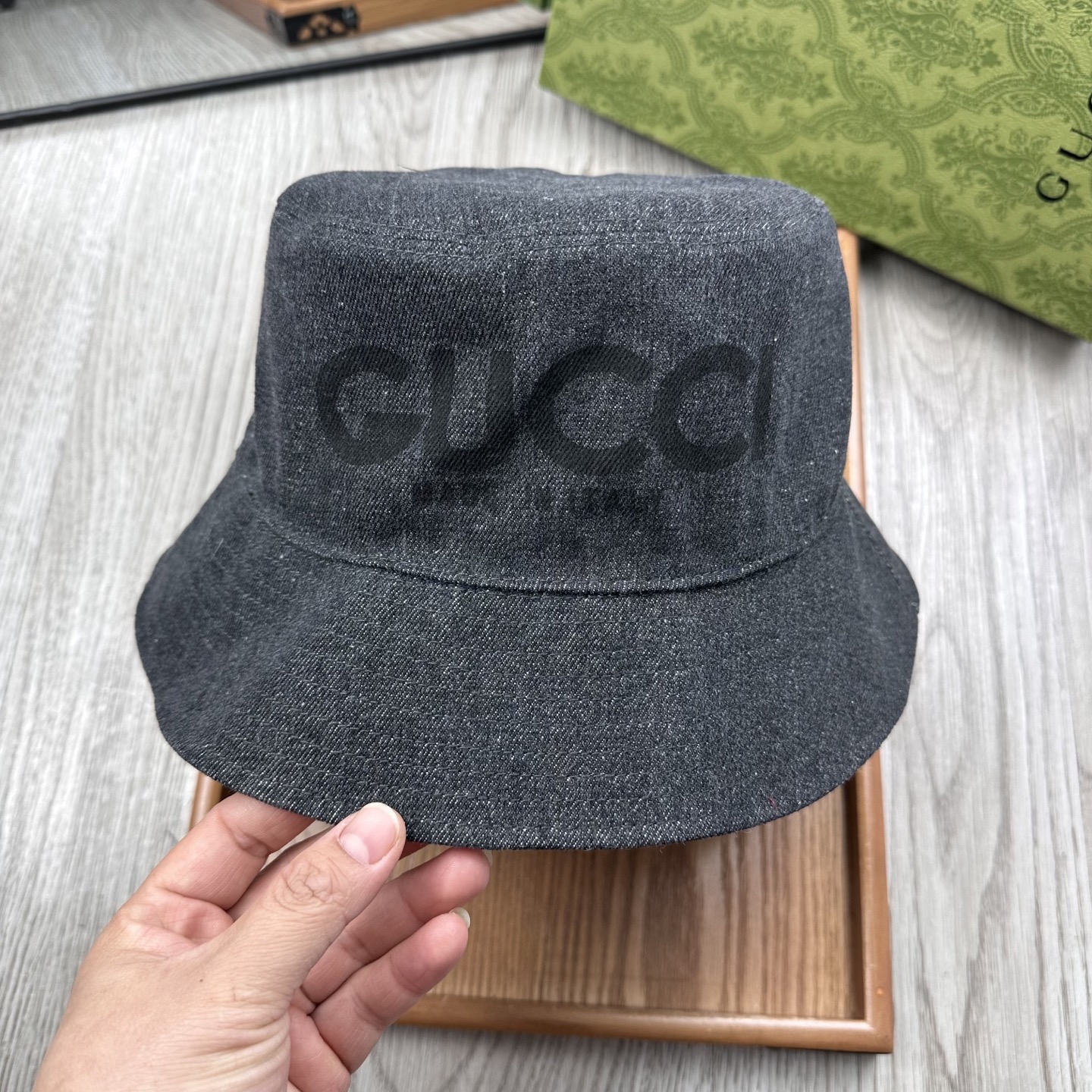 。G家。【高版本-提花里布】GG经典复古老花渔夫帽！这款复古牛仔老花渔夫帽，真的是经典中的NO.1，绝美