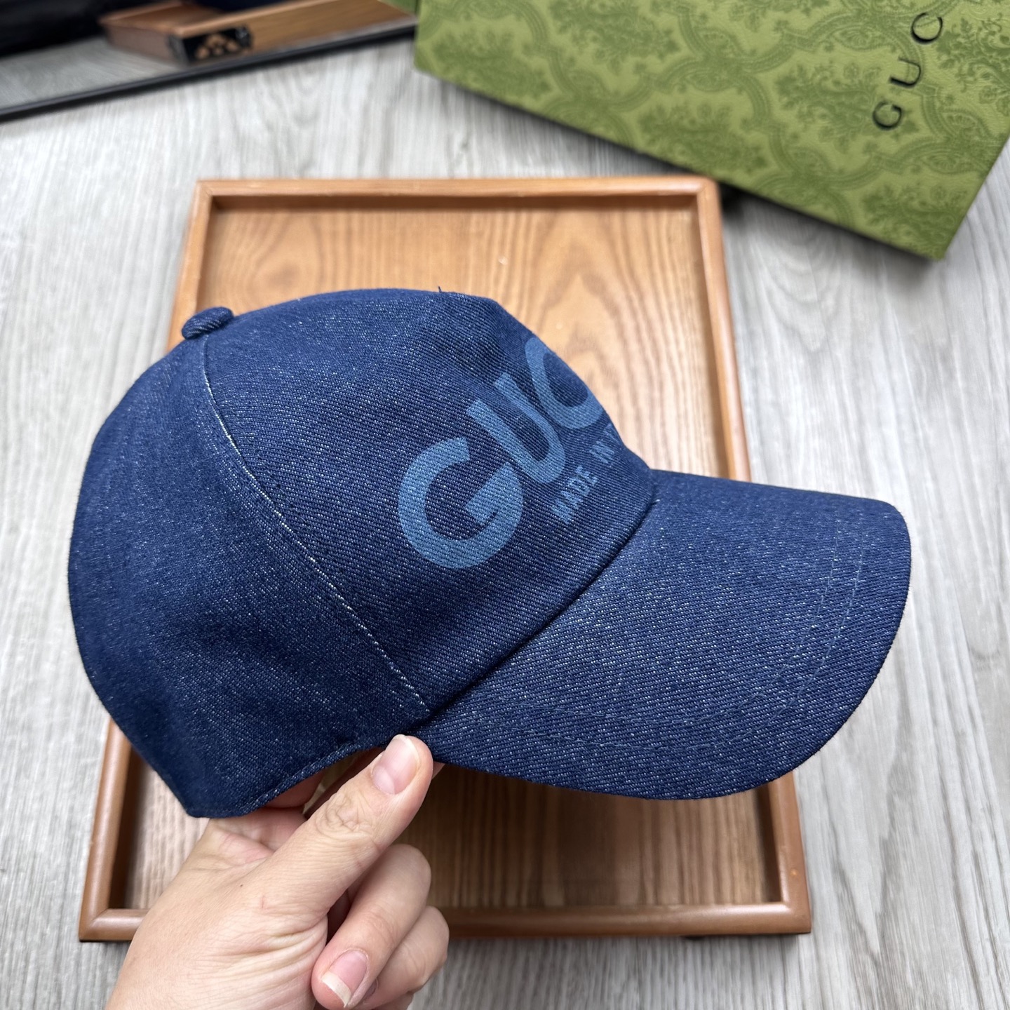 。G家。【配防尘袋】新品棒球帽！材质：纯棉！透气性好！春天挡风，夏天防晒必备单品！颜色大气！款式新颖别致
