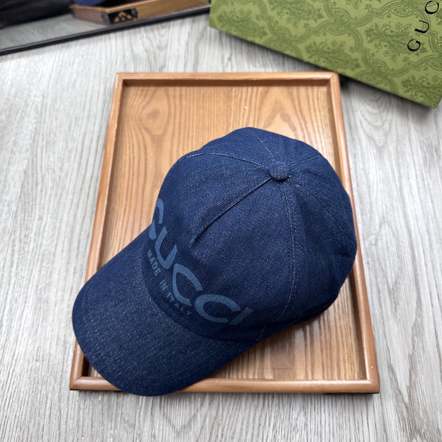 。G家。【配防尘袋】新品棒球帽！材质：纯棉！透气性好！春天挡风，夏天防晒必备单品！颜色大气！款式新颖别致
