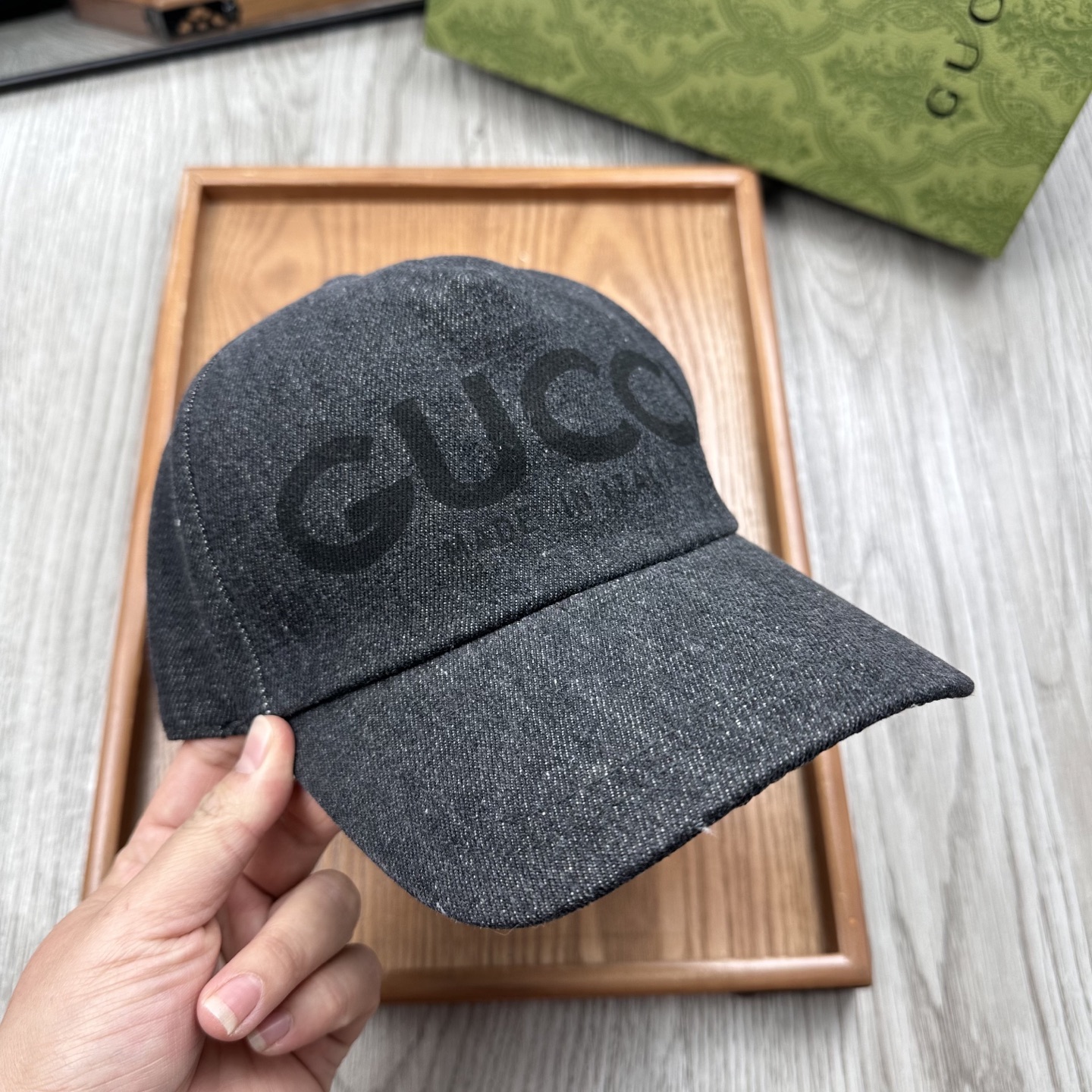 。G家。【配防尘袋】新品棒球帽！材质：纯棉！透气性好！春天挡风，夏天防晒必备单品！颜色大气！款式新颖别致