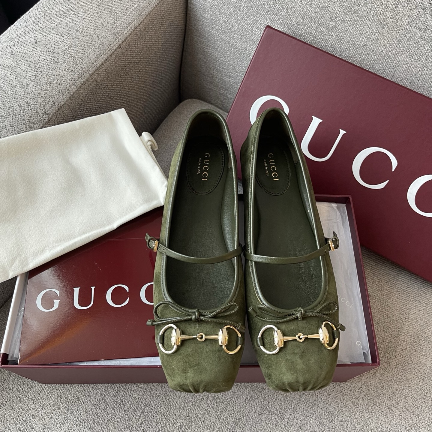 GUCCI 玛丽珍 平底鞋 羊反绒 马衔扣