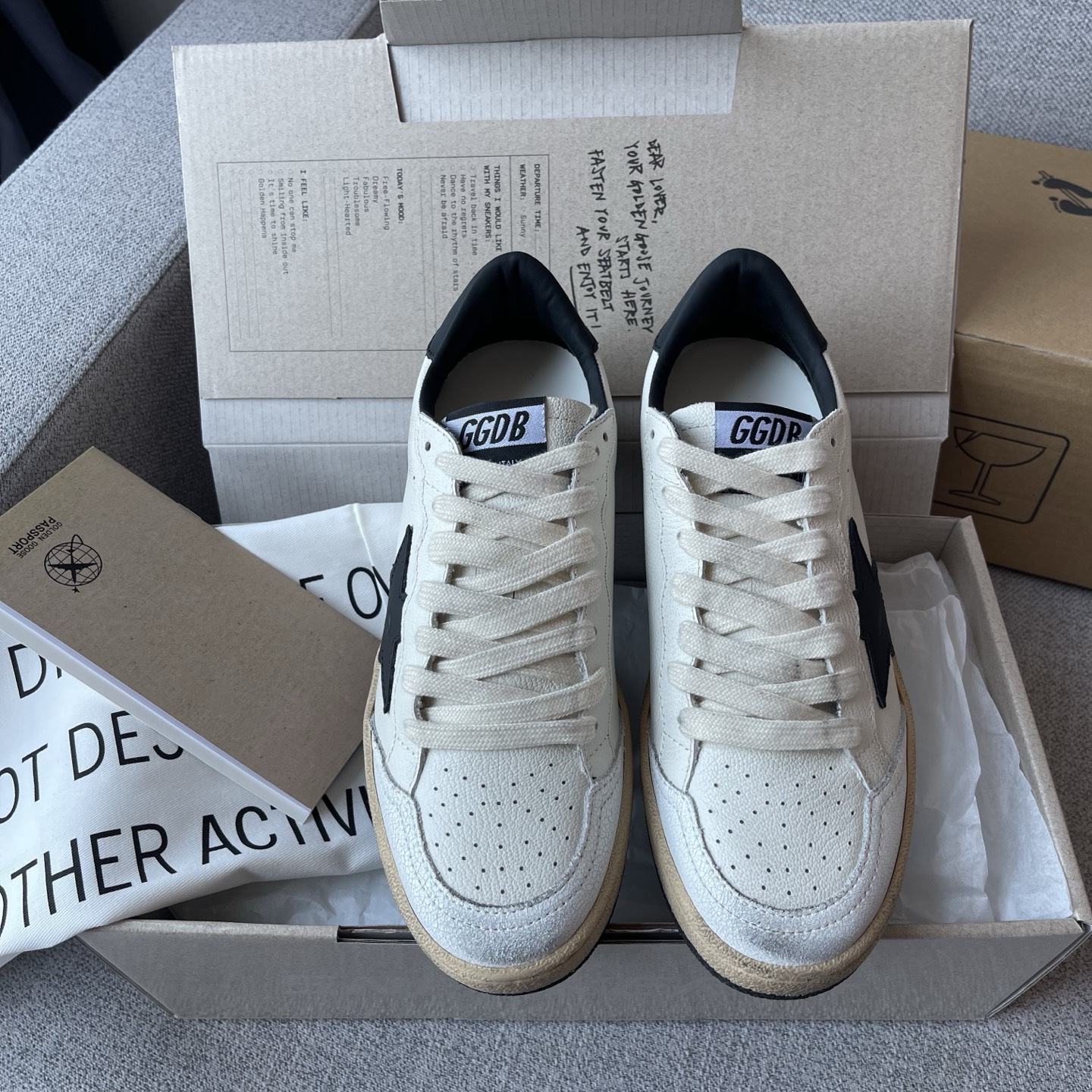 GGDB Low-Top Lace-Up Sneakers White Black Leather Distressed