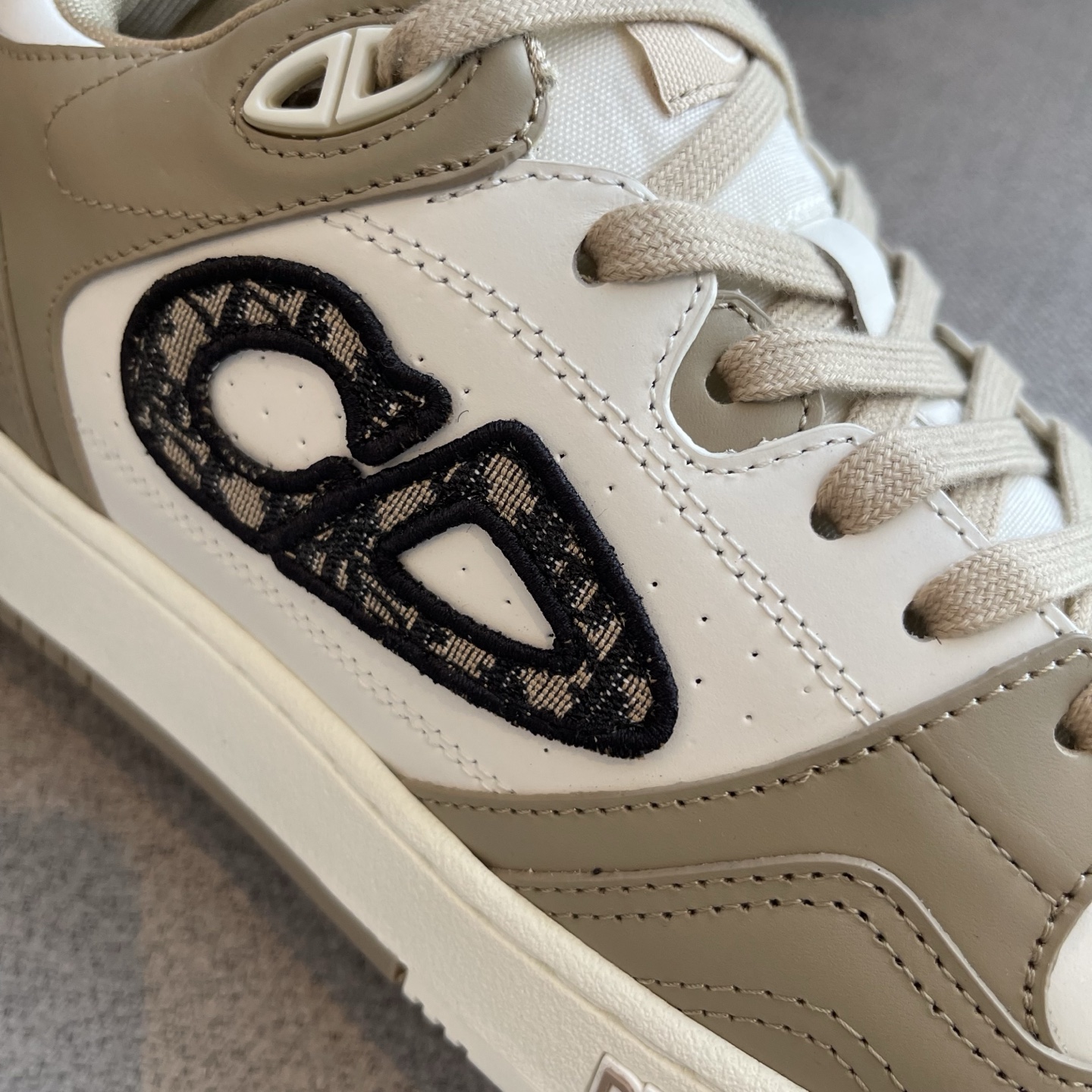 盟可睐 Moncler 高定典藏名品高定成衣时装外套连衣裙衬衫T恤 #0097C495 4