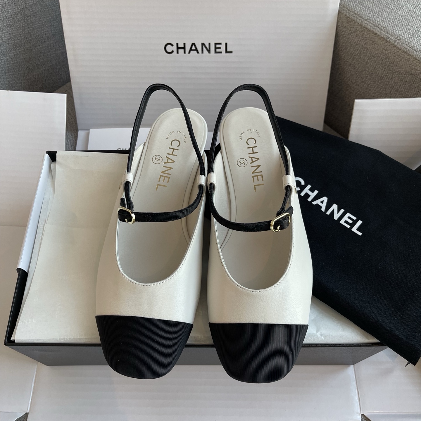 CHANEL 后空凉鞋 拼色 牛皮 搭扣