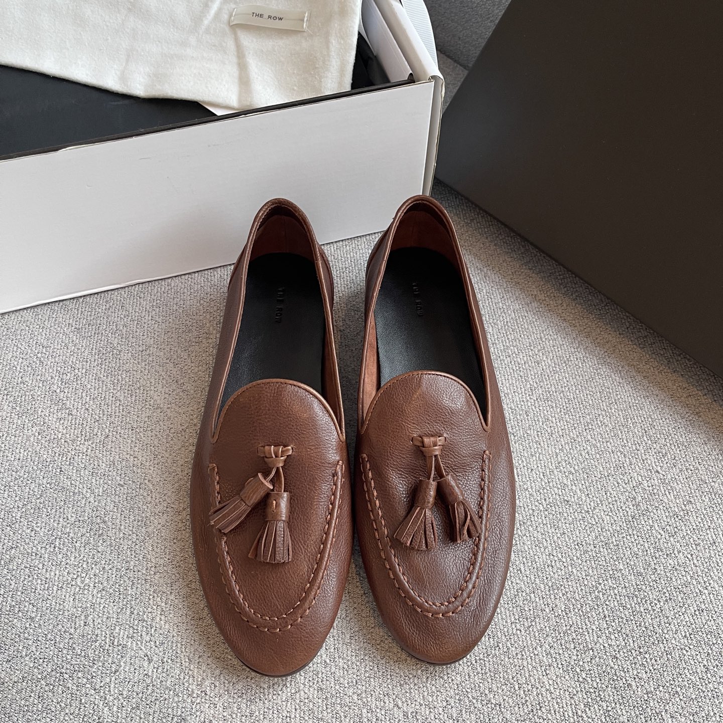 THE ROW Mocassins à franges marron en cuir