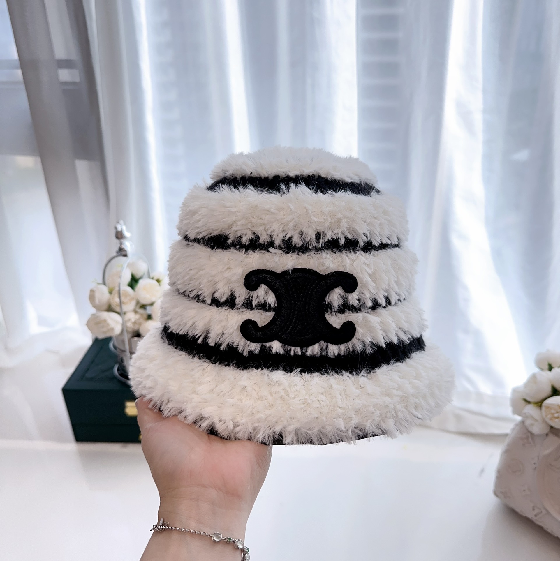 셀린느 모자 84267 Celine Cap 상세 이미지 6