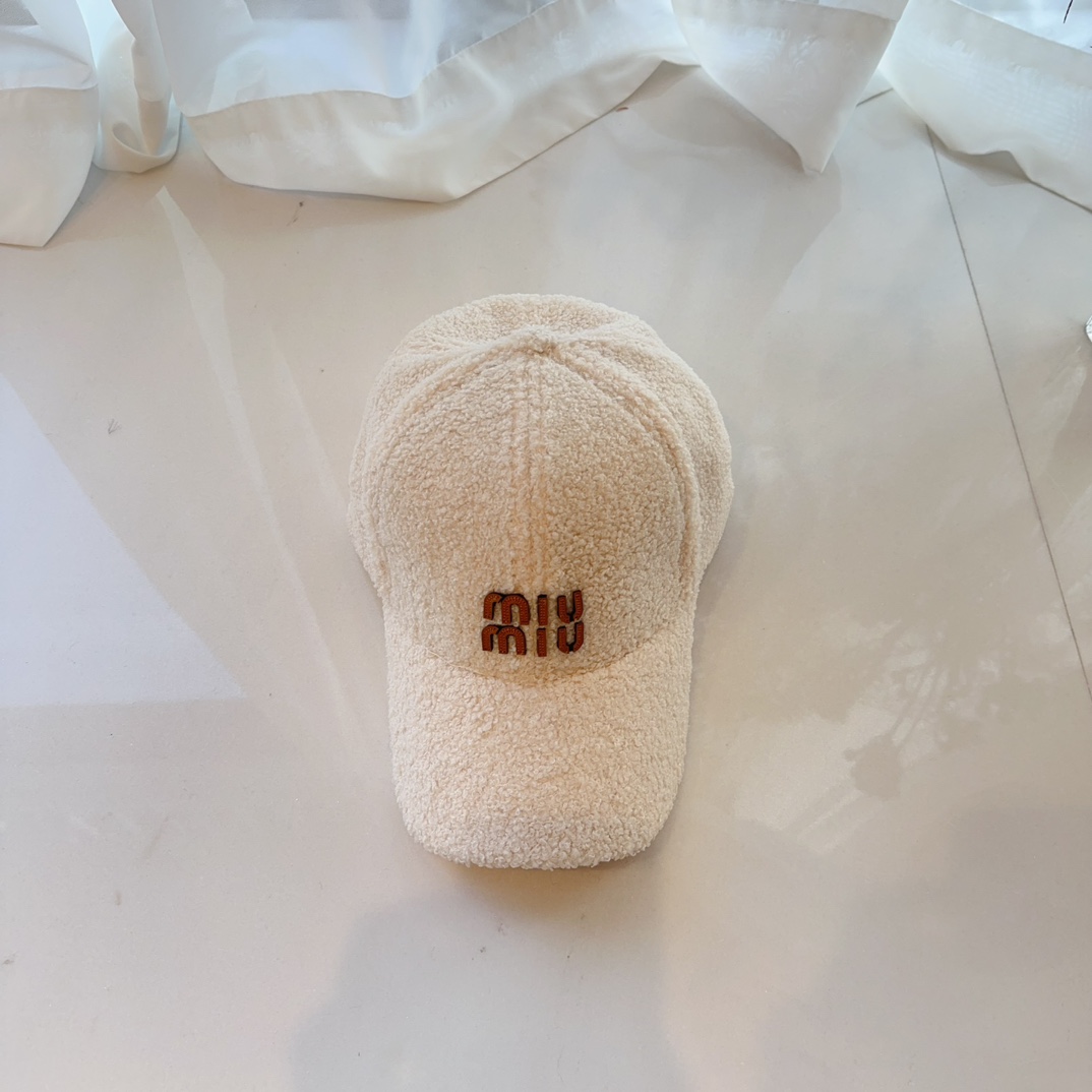 미우미우 모자 81071 Miu Miu Cap