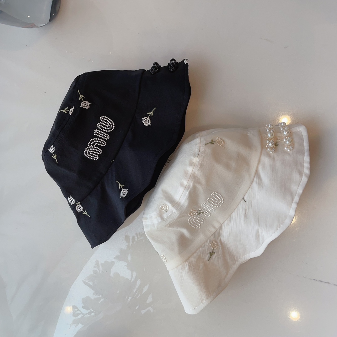미우미우 모자 81217 Miu Miu Cap