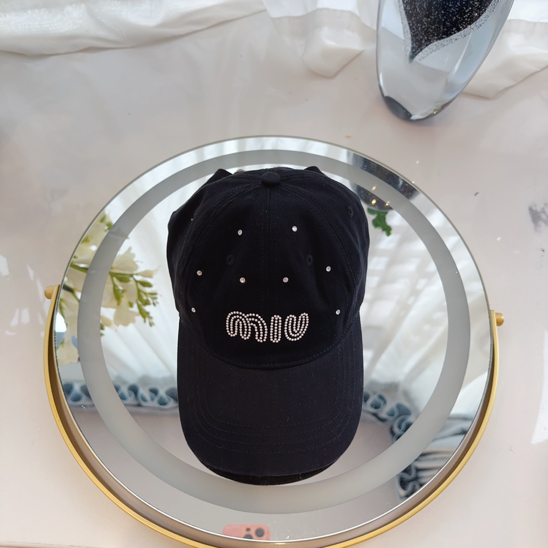 미우미우 모자 81019 Miu Miu Cap